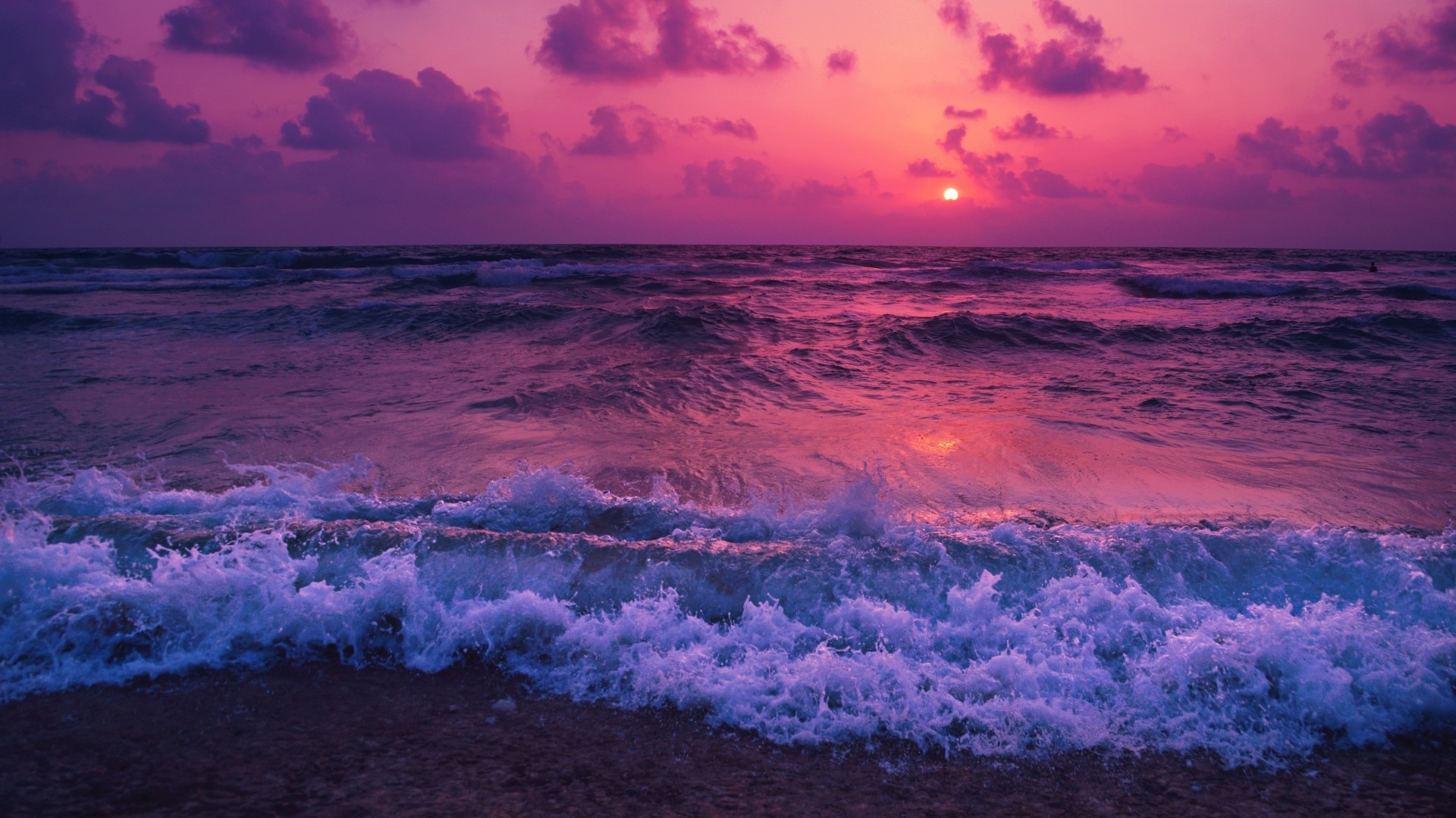 Purple Sunset Over Ocean Waves HD Wallpaper