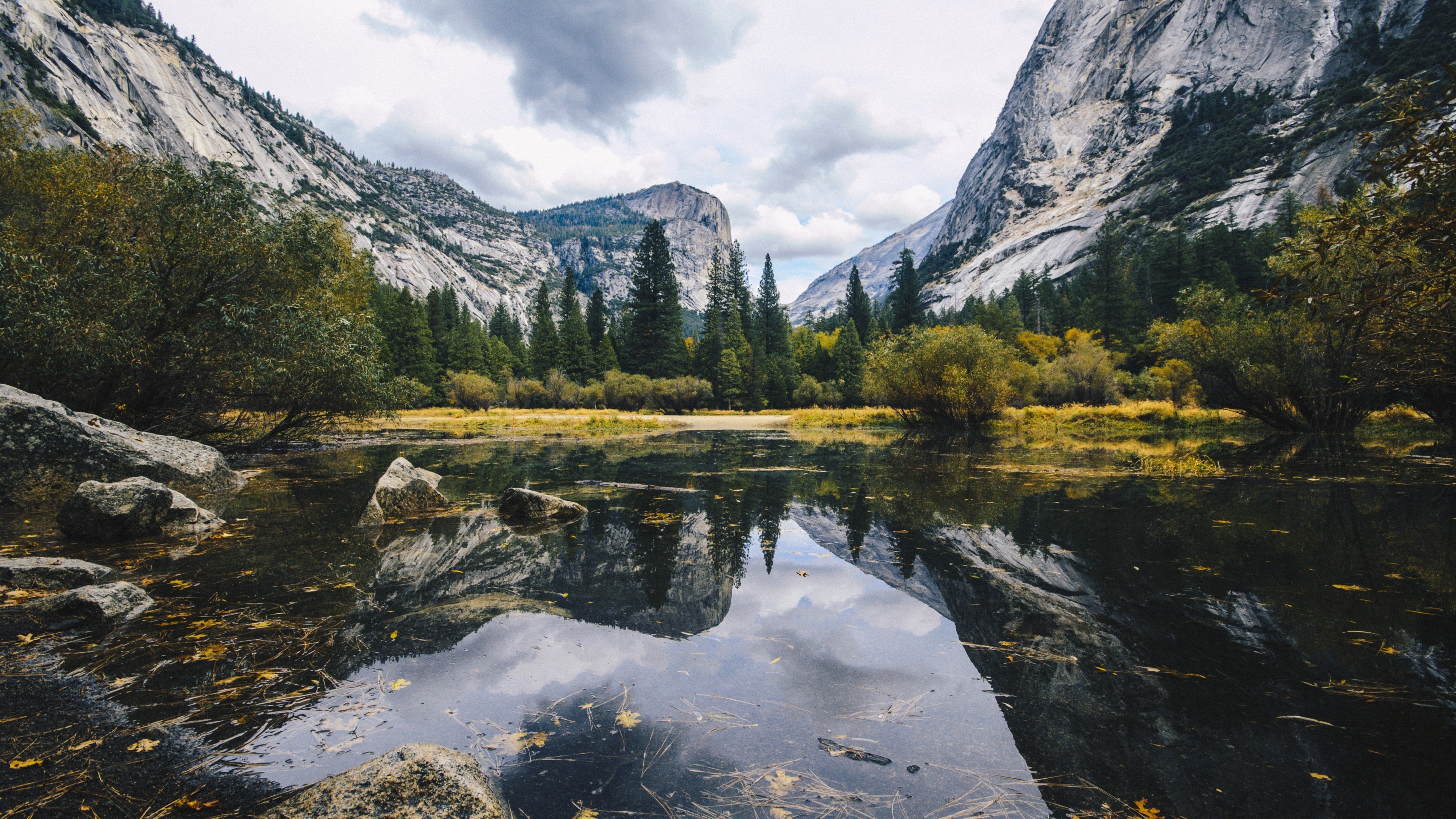 4K Mirror Lake Yosemite National Park HD Wallpaper