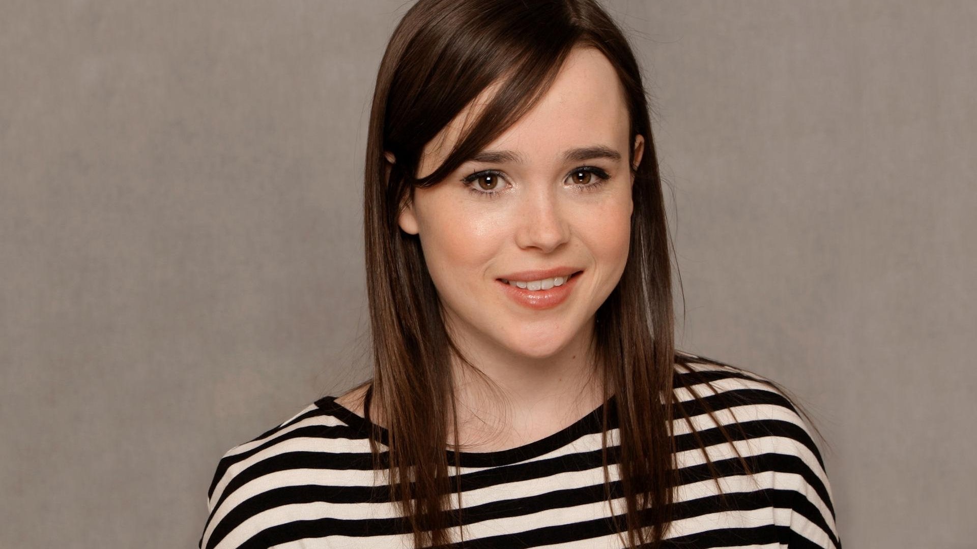 Ellen Page HD Wallpaper