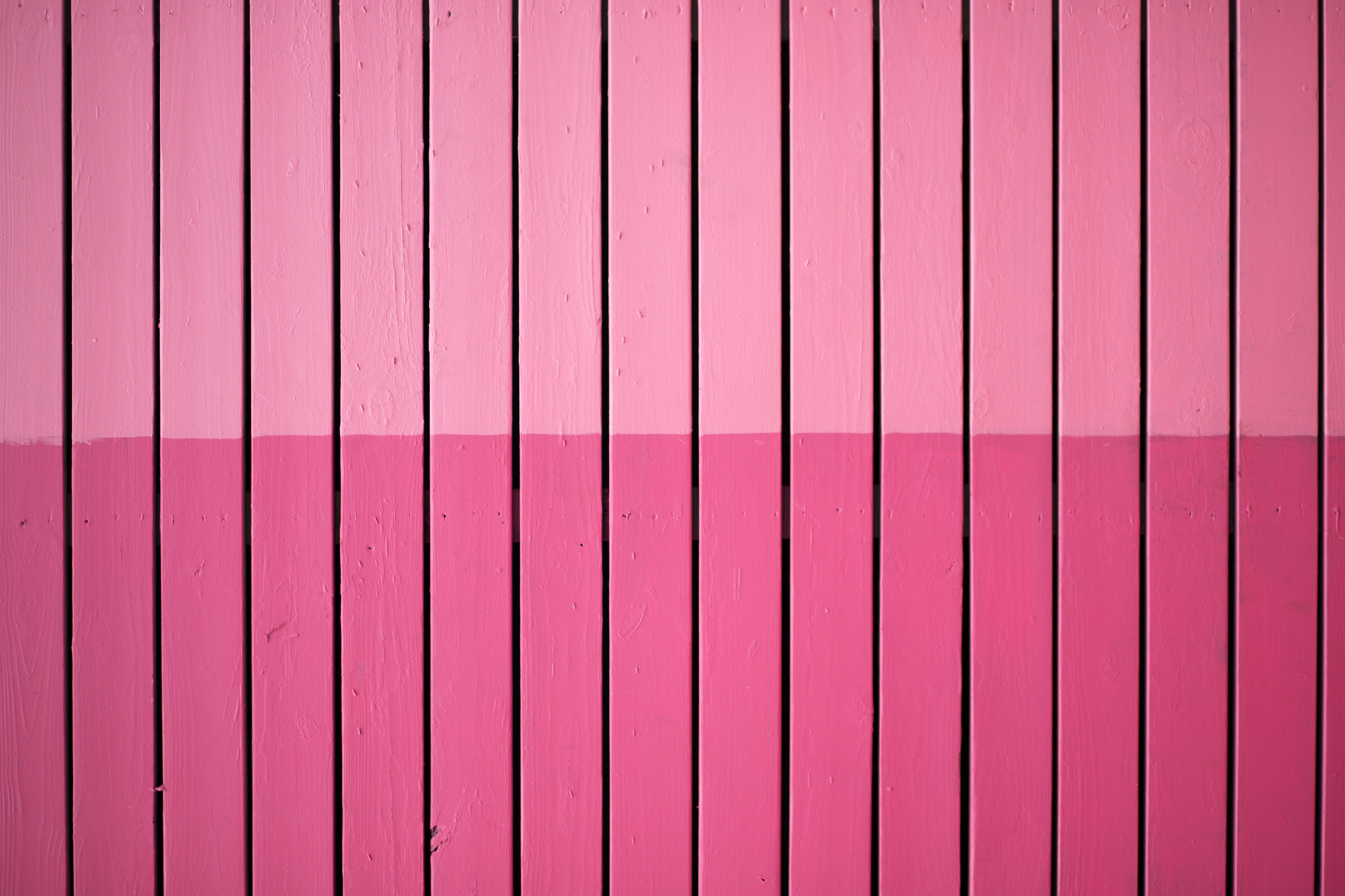 Pink wooden fence with shadows HD Wallpaper