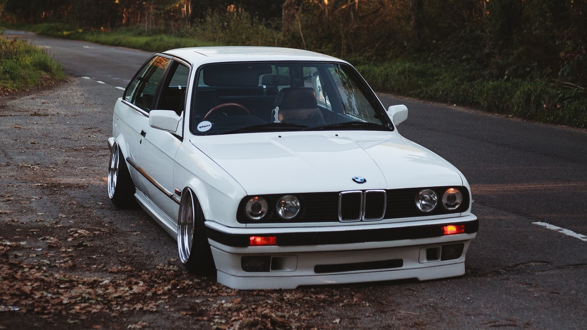 White BMW E30 Touring on a Road HD Wallpaper