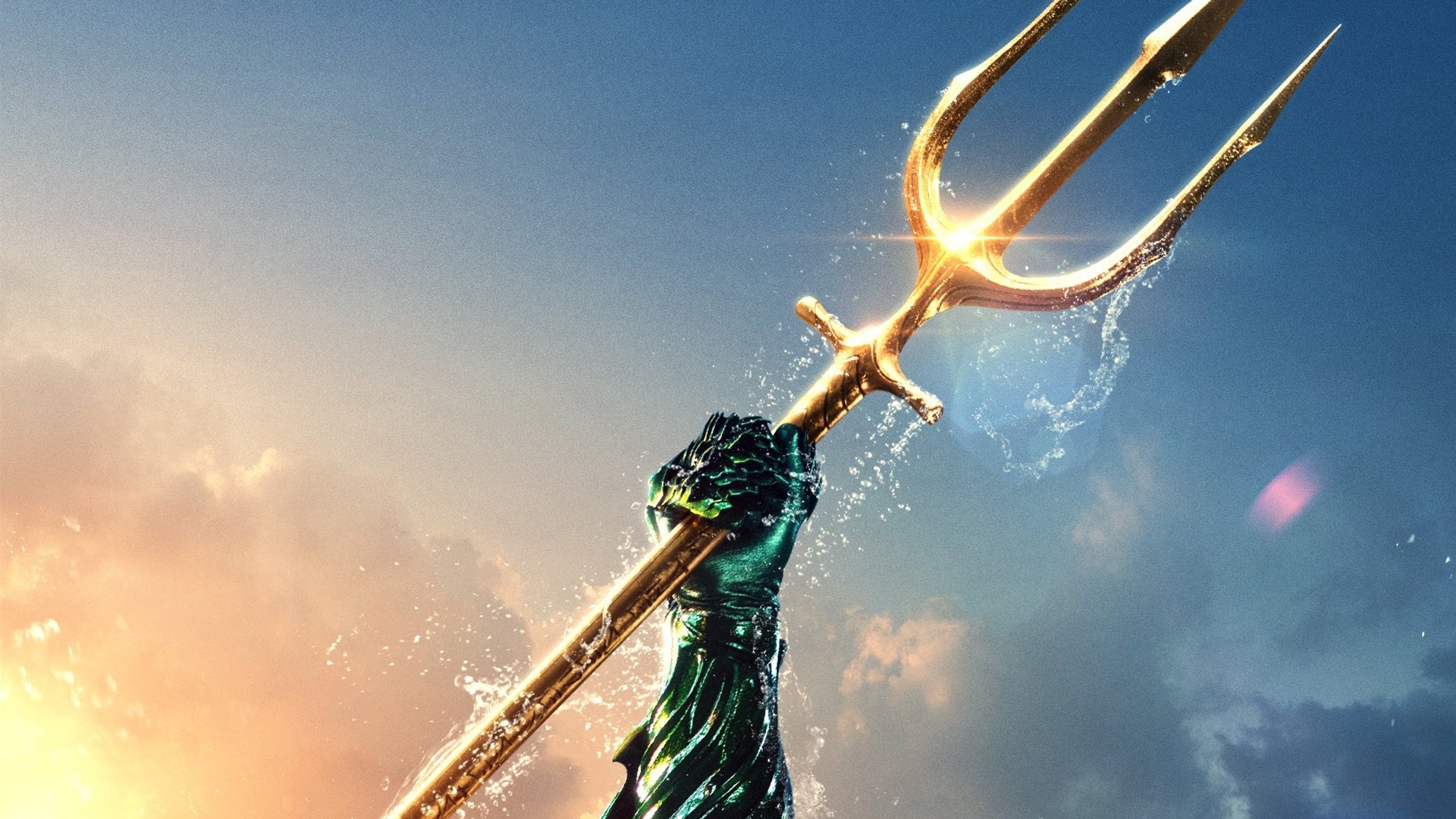 Aquaman holding a trident HD Wallpaper