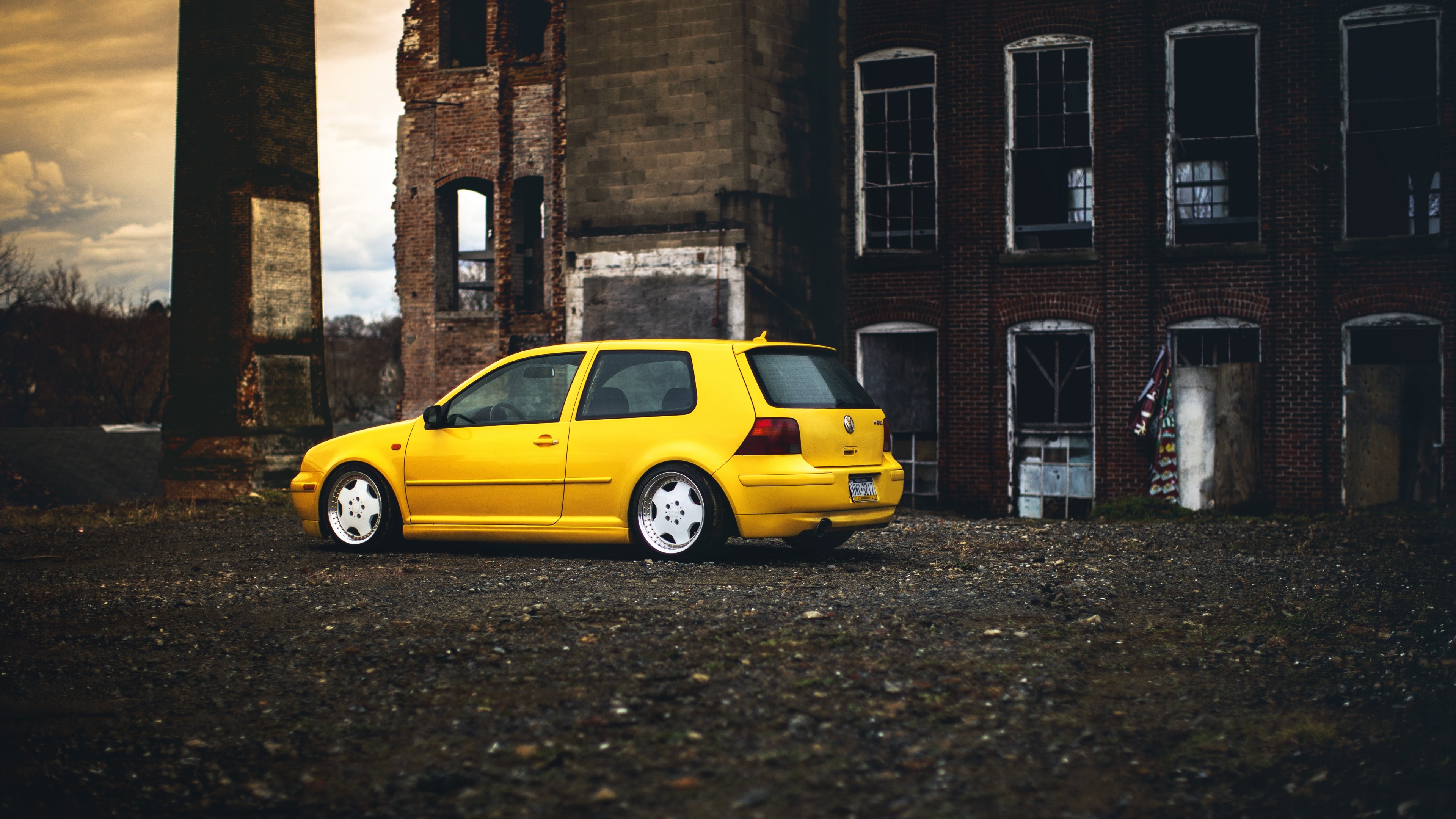 4K Yellow Volkswagen Golf MK4 HD Wallpaper
