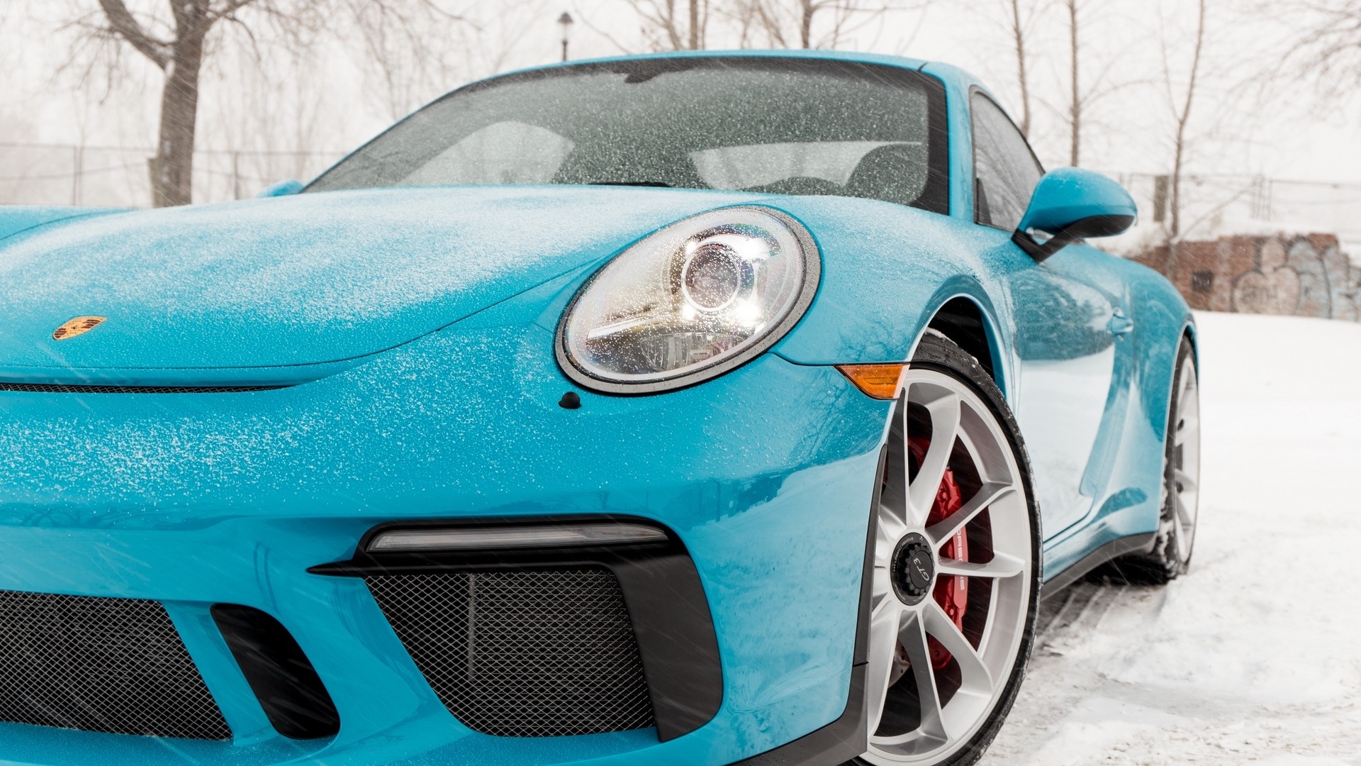 Blue Porsche 911 in Snow HD Wallpaper