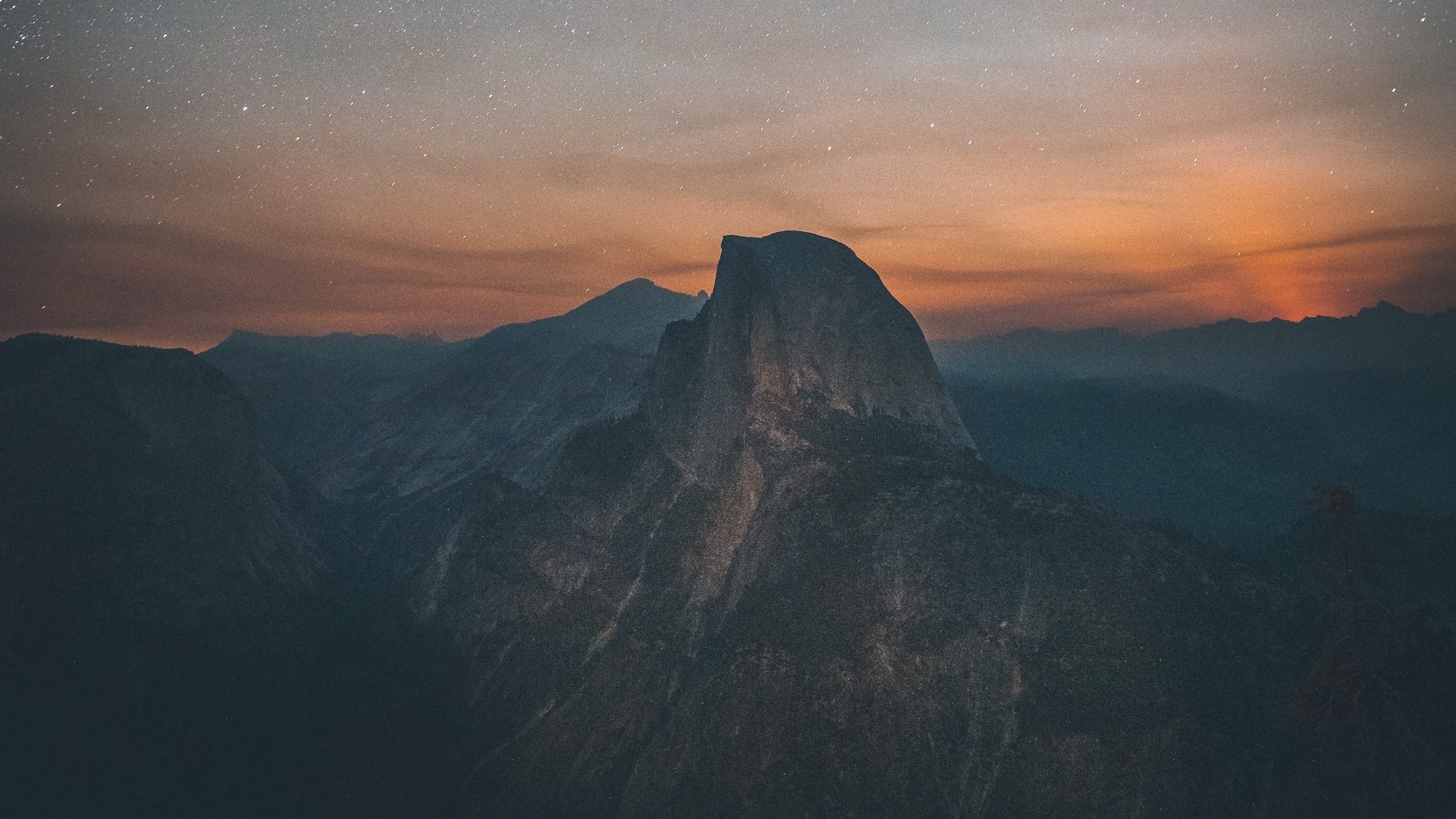 Half Dome in Yosemite Valley at Dusk HD Wallpaper