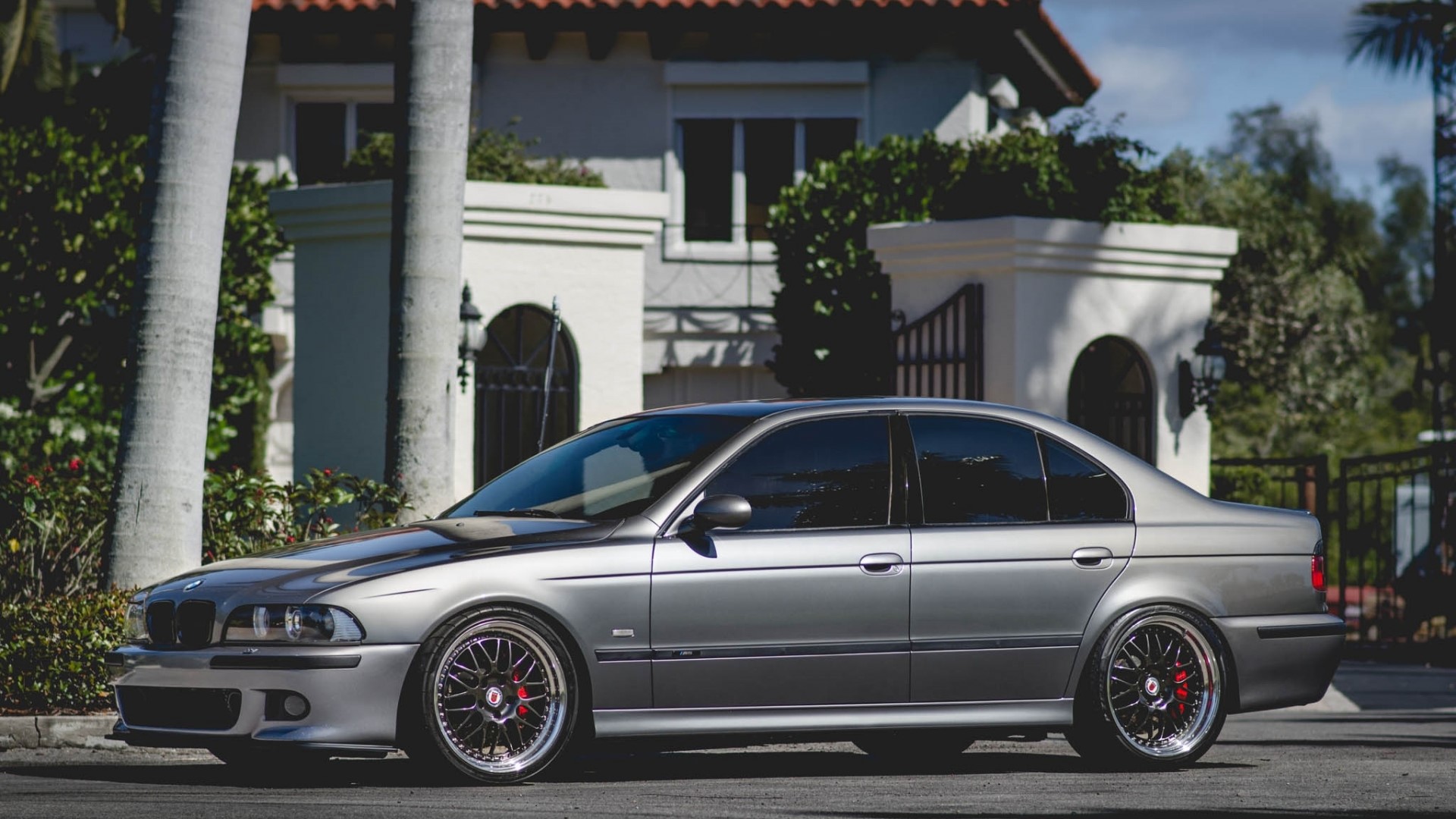 Silver BMW M5 Sedan with Custom Wheels HD Wallpaper