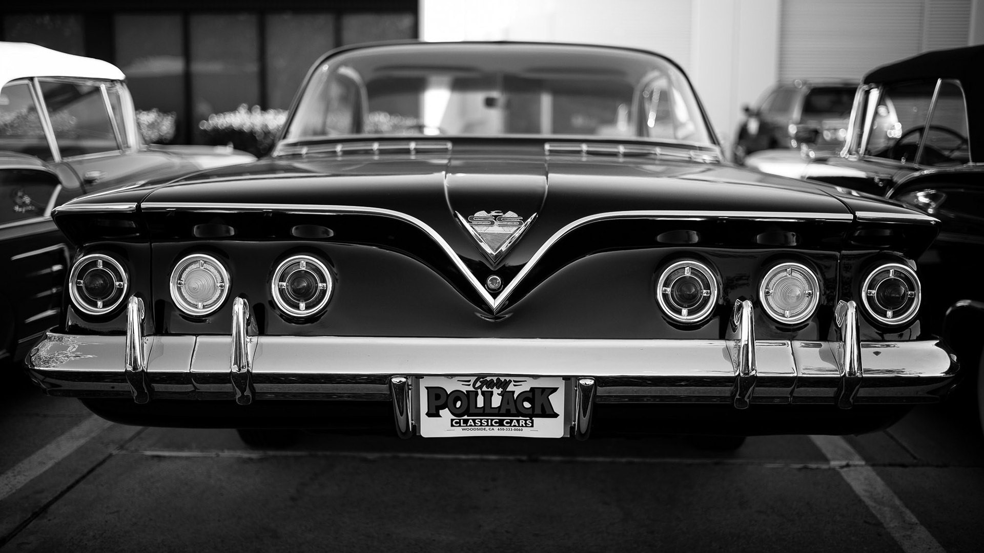 1961 Chevrolet Impala SS rear view HD Wallpaper