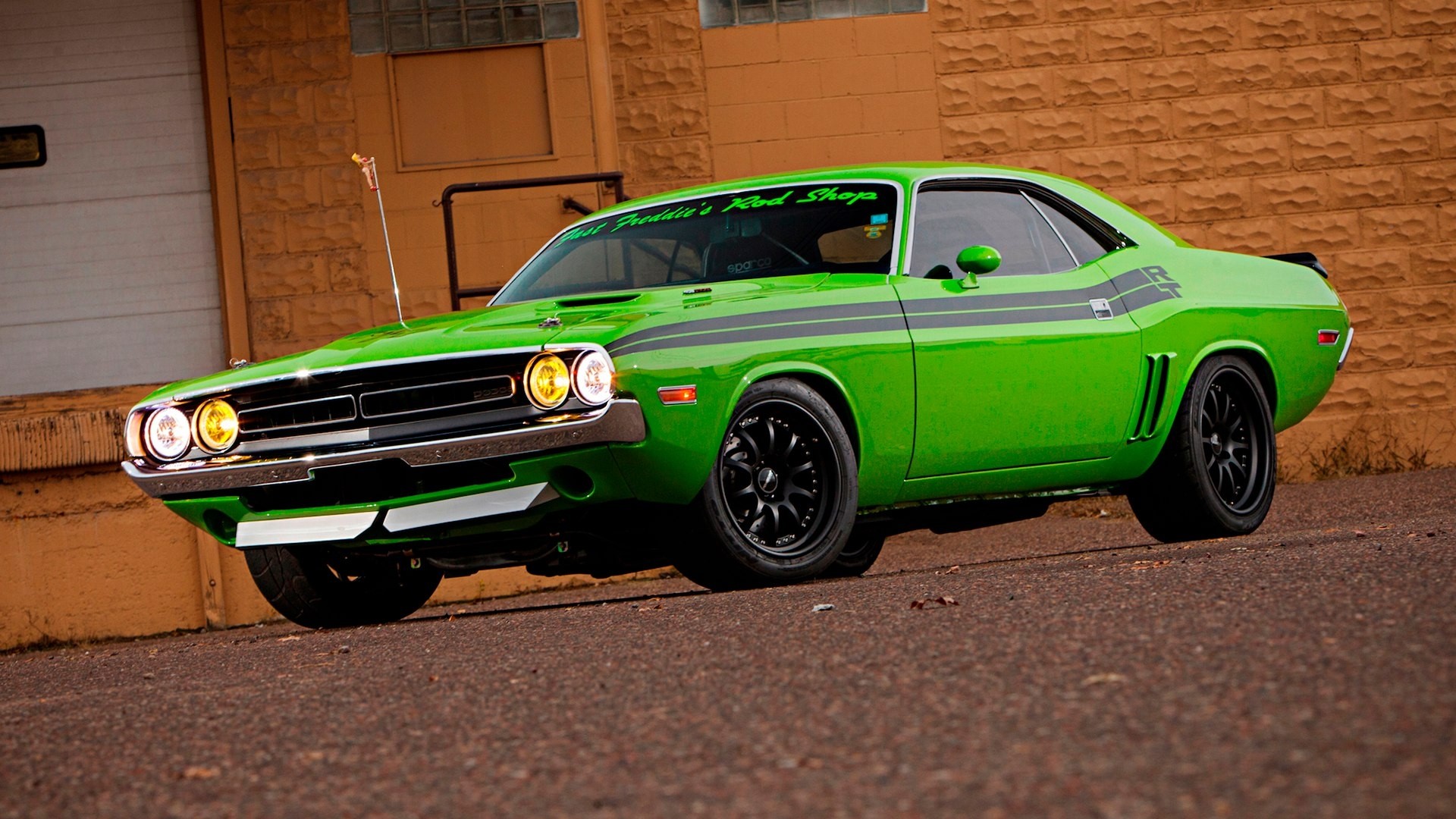 1971 Dodge Challenger R/T HD Wallpaper