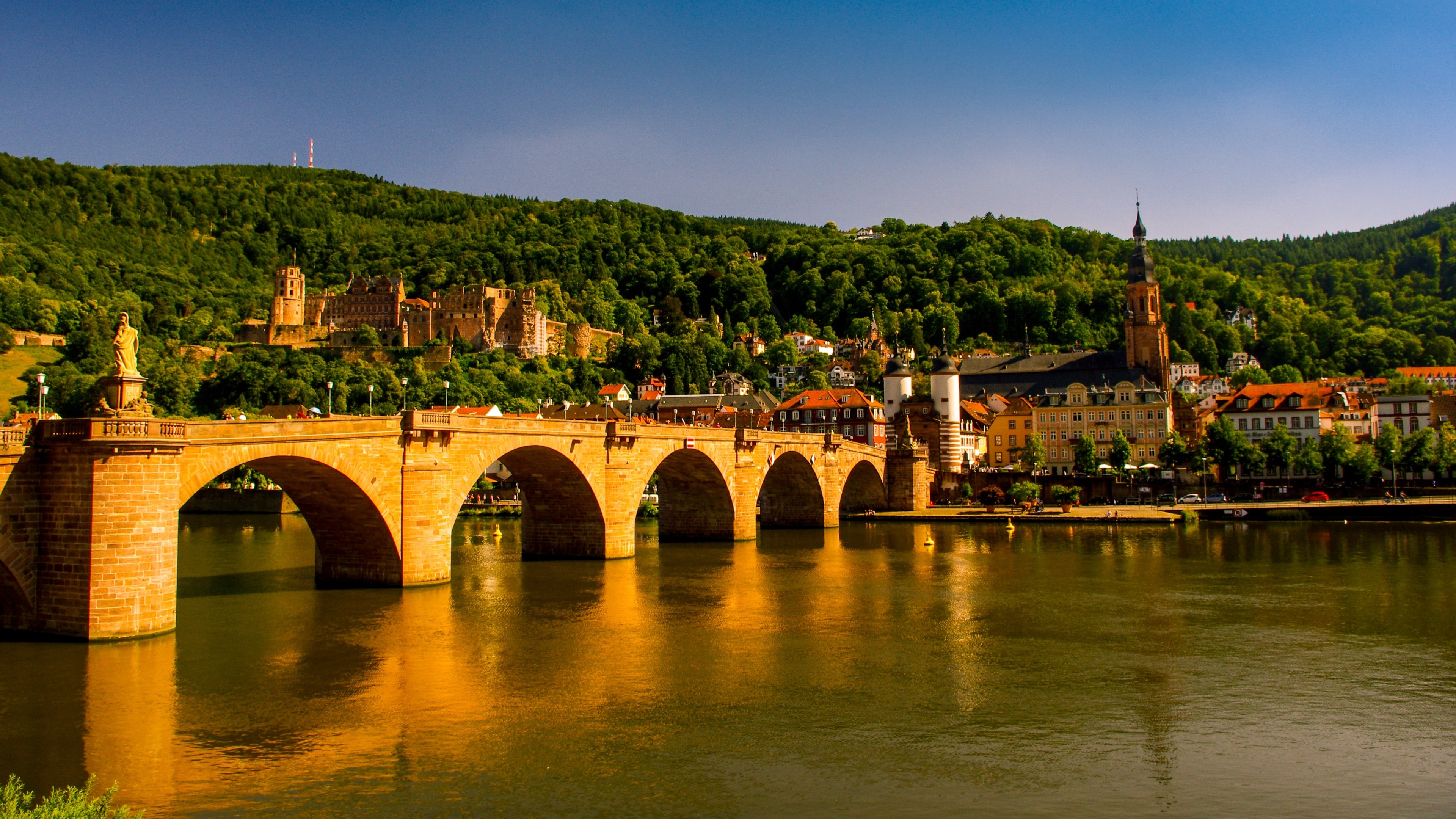 4K Heidelberg Castle and Bridge over River HD Wallpaper