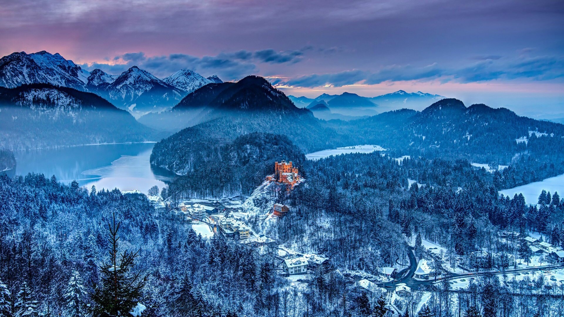 Hohenschwangau Castle in Bavaria, Germany during winter HD Wallpaper
