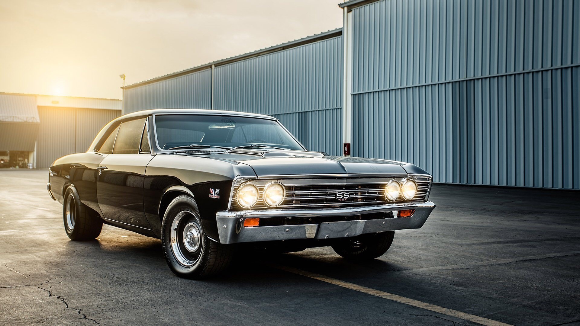 1967 Chevrolet Chevelle SS parked outside HD Wallpaper