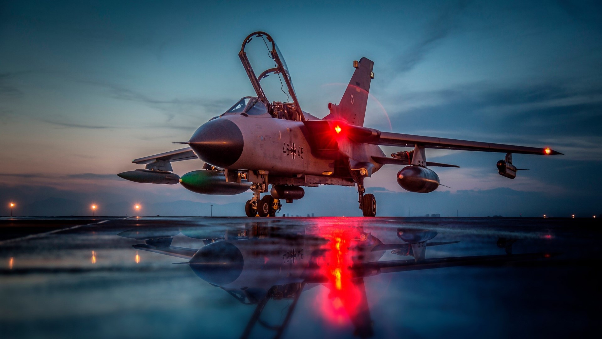 Panavia Tornado GR4 on wet tarmac at dusk HD Wallpaper