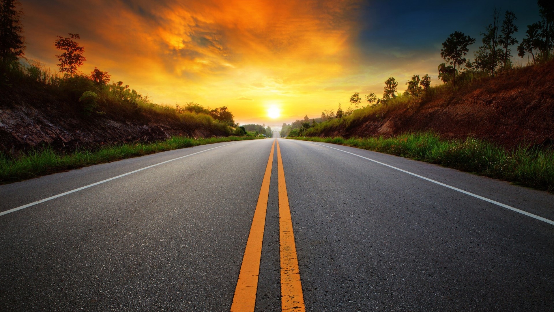 Highway at sunset HD Wallpaper