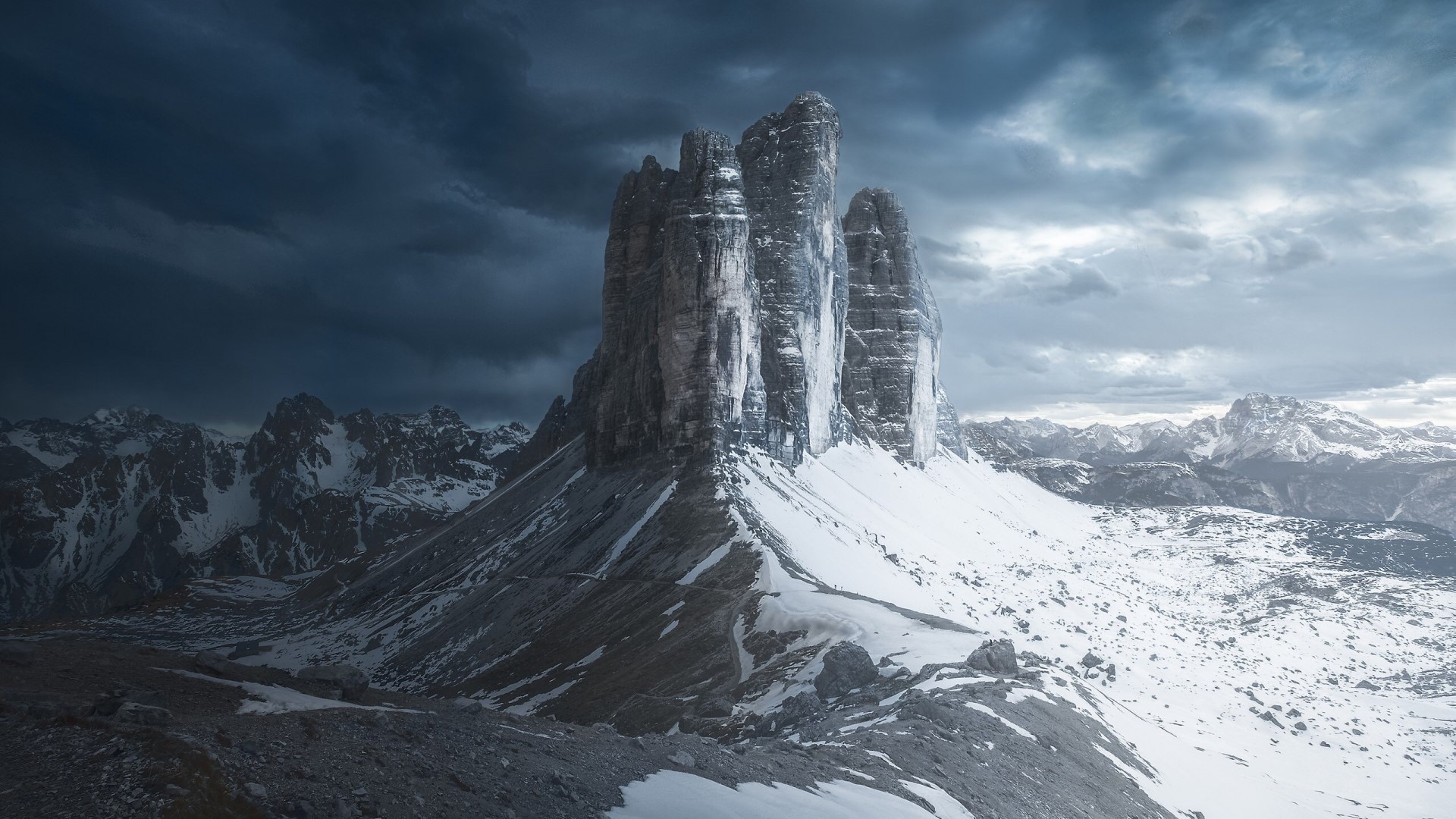 Tre Cime di Lavaredo in the Dolomites HD Wallpaper