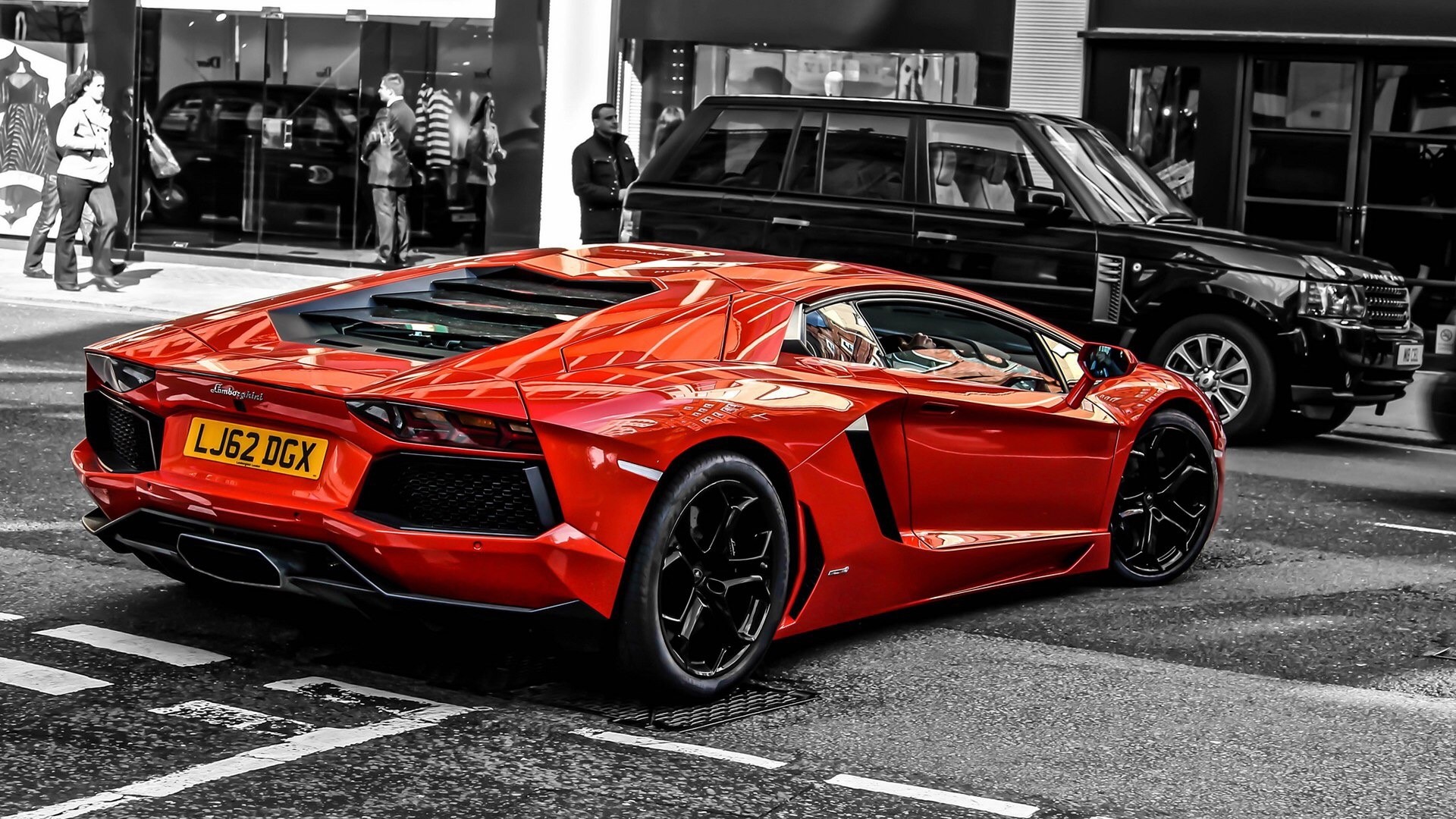 Red Lamborghini Aventador LP 700-4 and black Range Rover HD Wallpaper