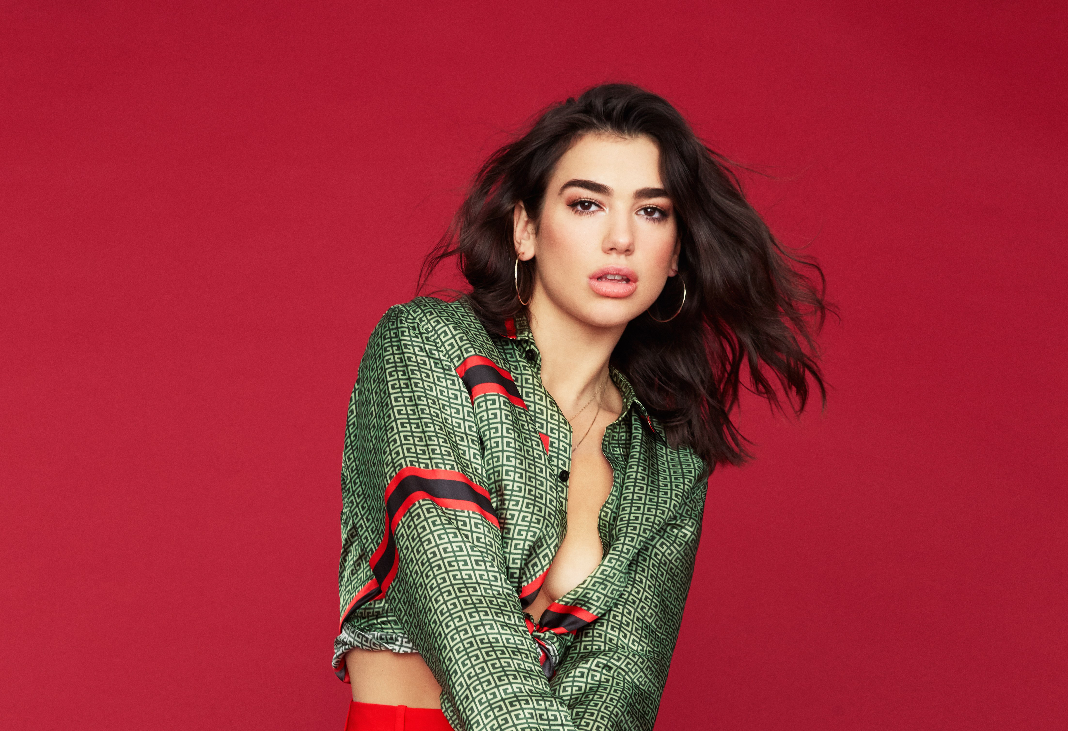 Dua Lipa in green patterned shirt HD Wallpaper