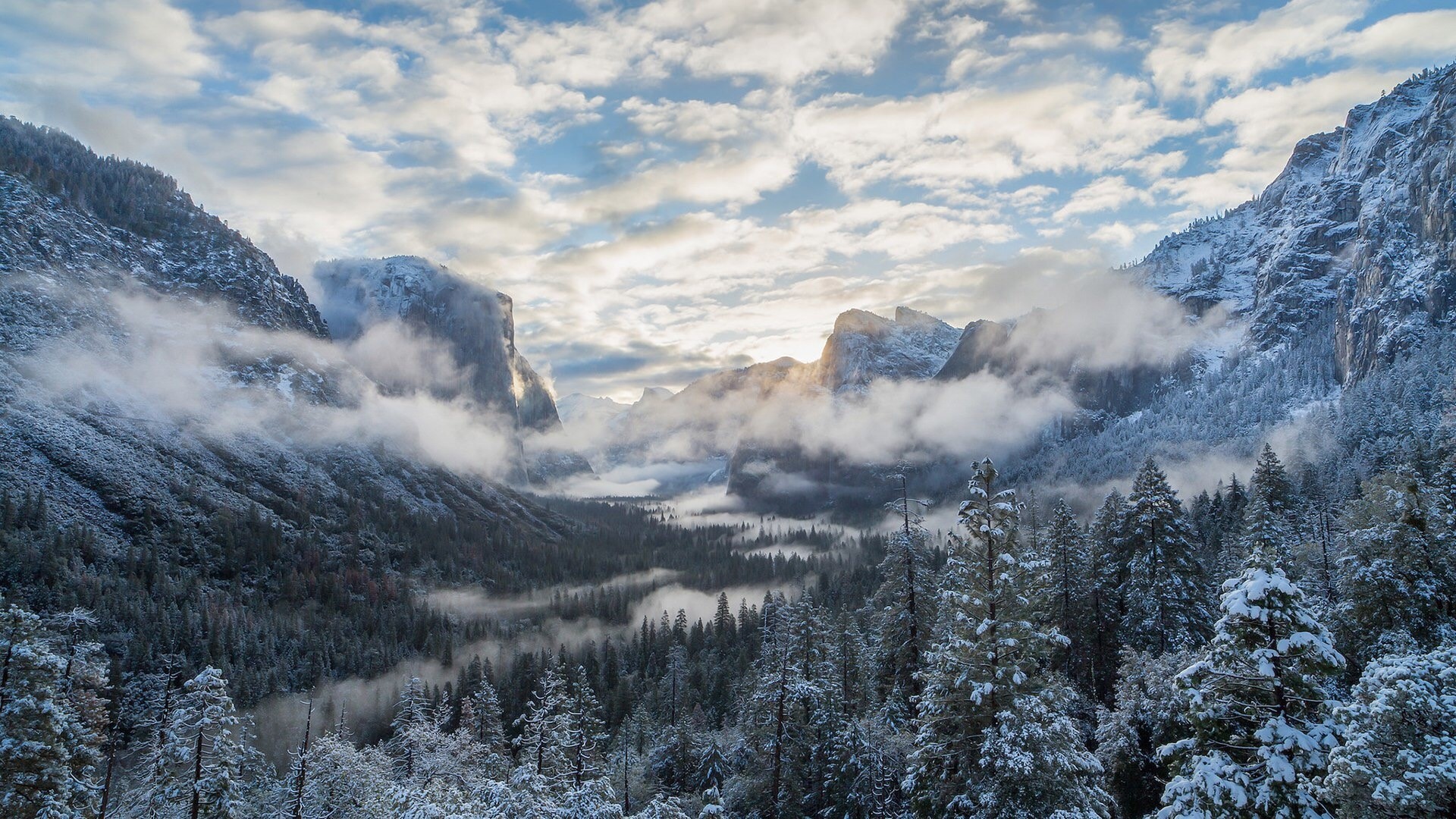 Yosemite National Park in Winter HD Wallpaper