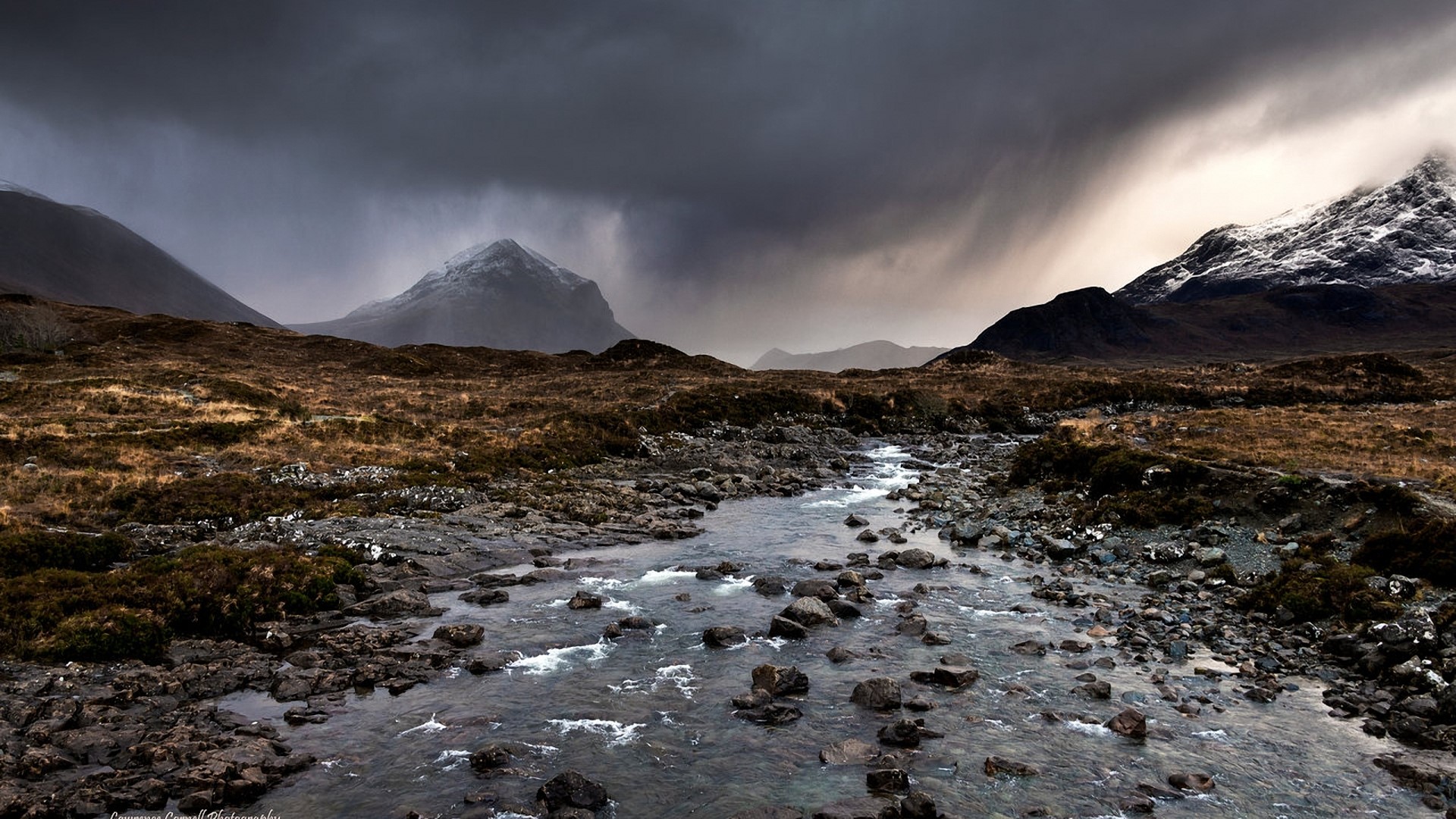 Stormy Mountains and River in Scotland HD Wallpaper