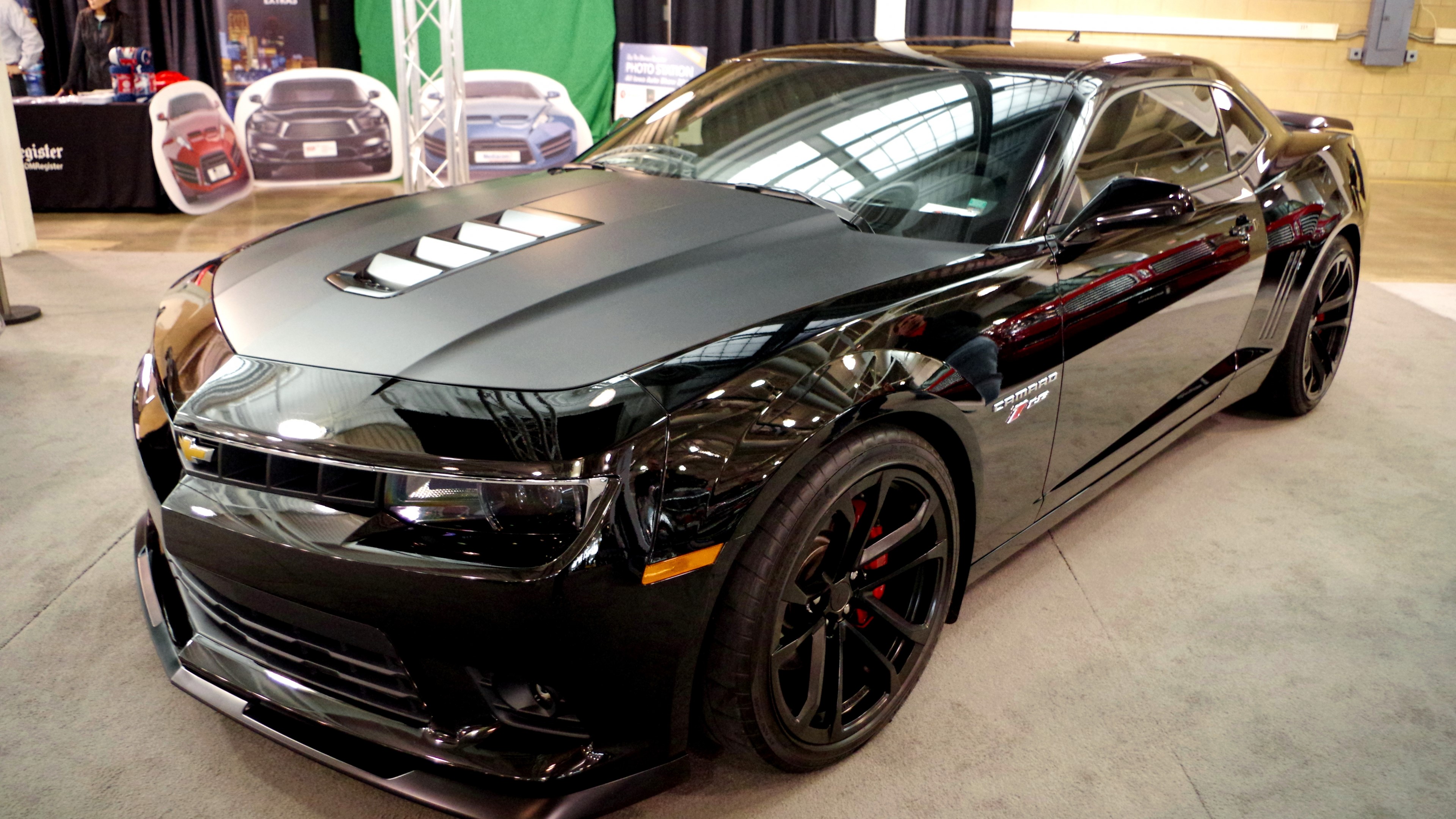 Black Chevrolet Camaro ZL1 HD Wallpaper