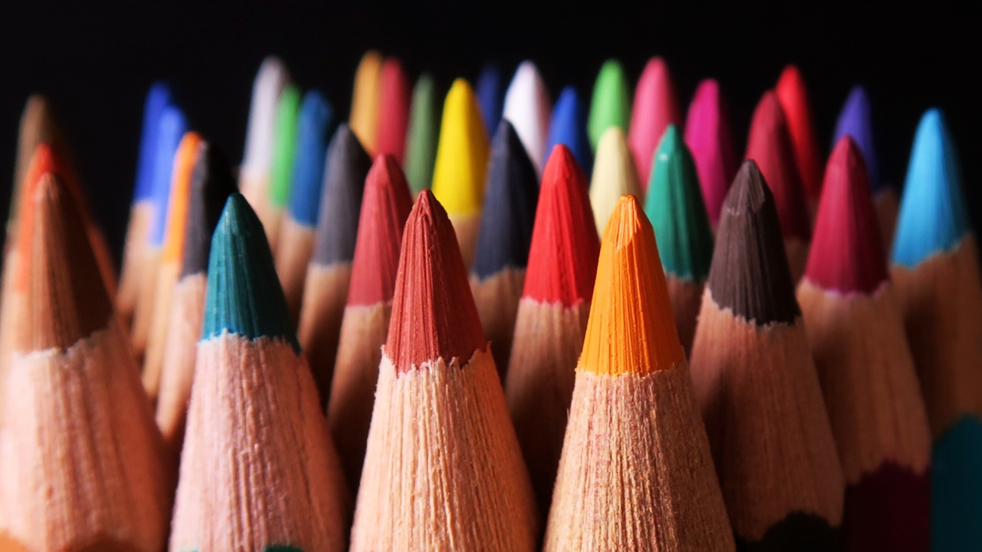Close-up of colored pencils HD Wallpaper