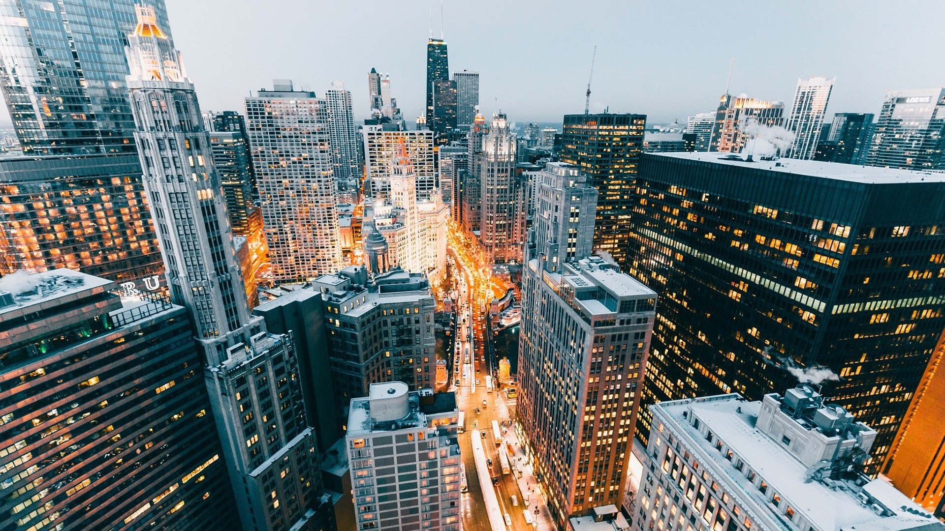 Chicago Skyline at Dusk HD Wallpaper