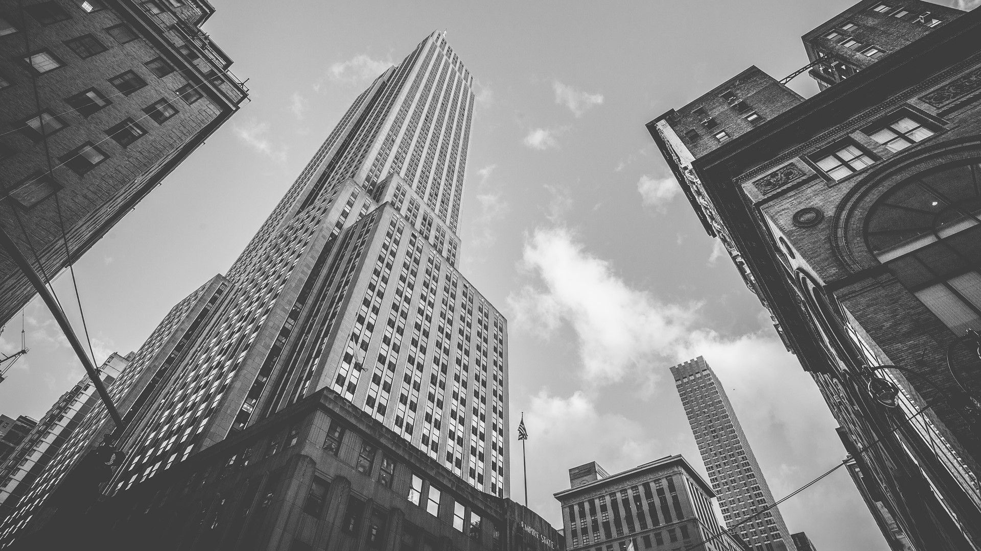 Empire State Building, New York City HD Wallpaper