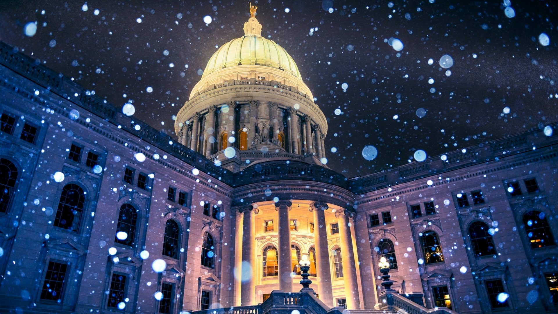 Wisconsin State Capitol Building at Night with Snow HD Wallpaper