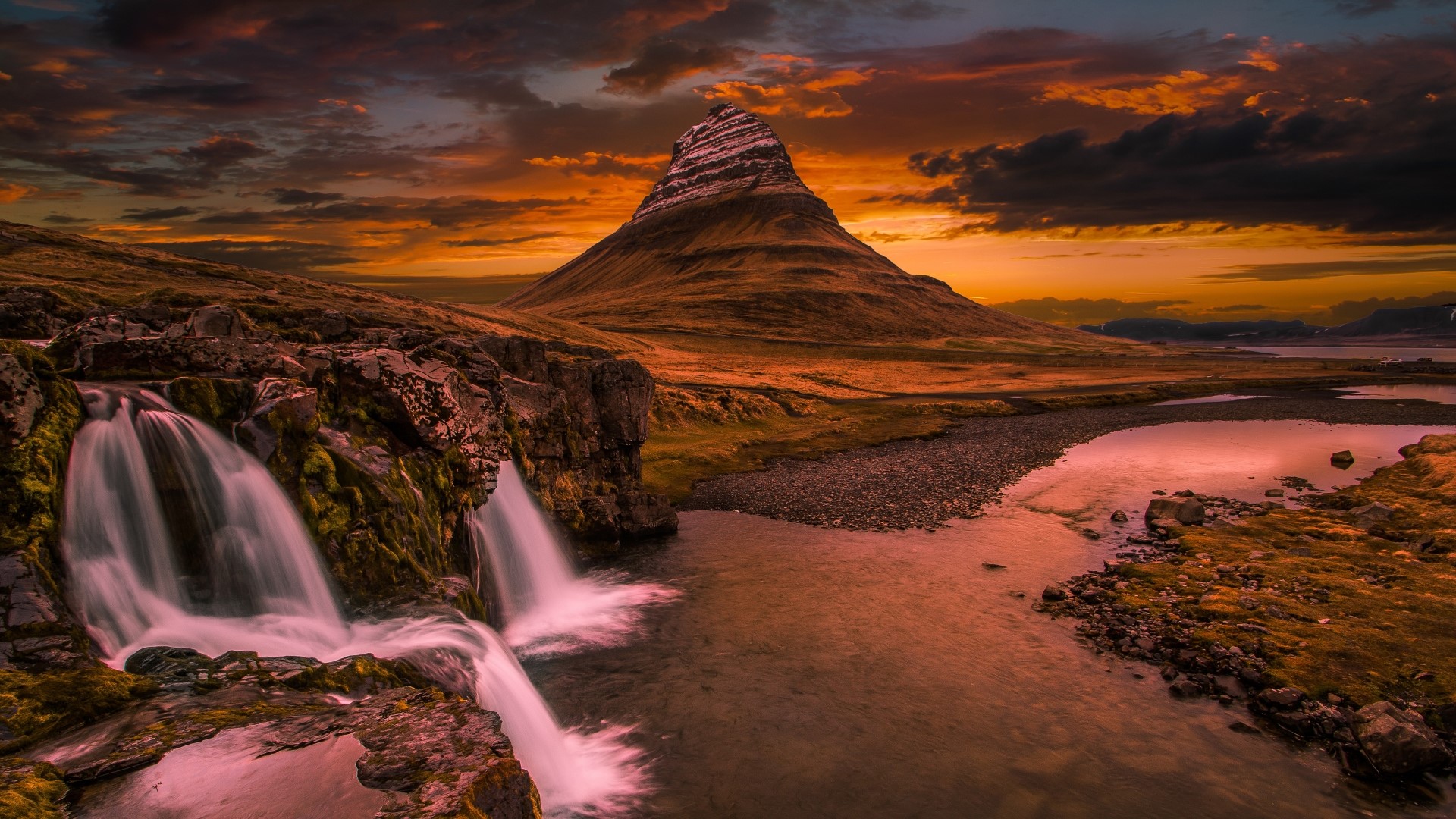 Kirkjufell mountain and waterfall in Iceland at sunset HD Wallpaper