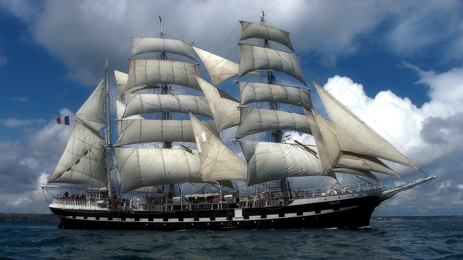 Tall Ship Sailing on the Ocean HD Wallpaper