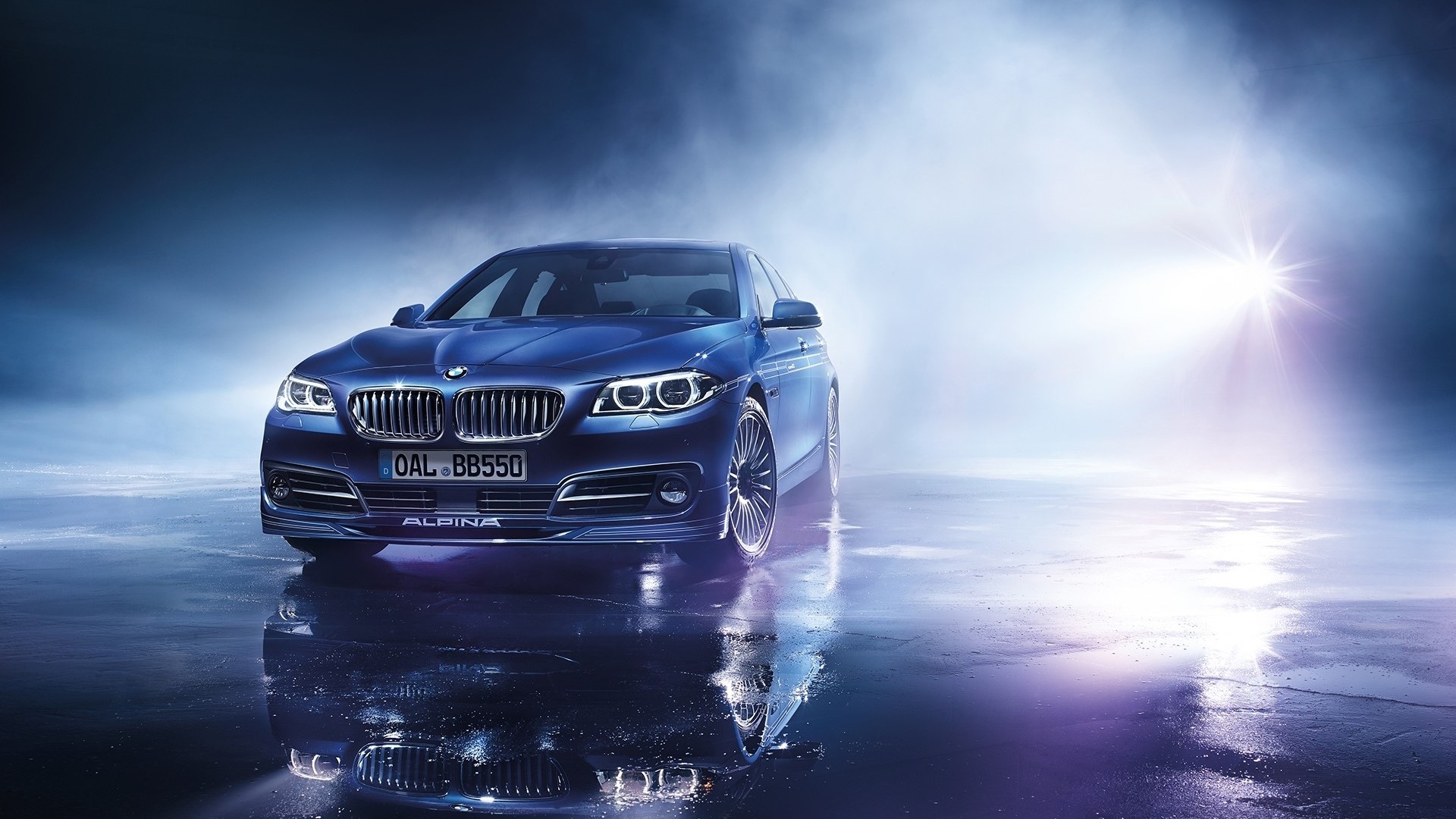 Blue BMW Alpina B550 with reflection HD Wallpaper