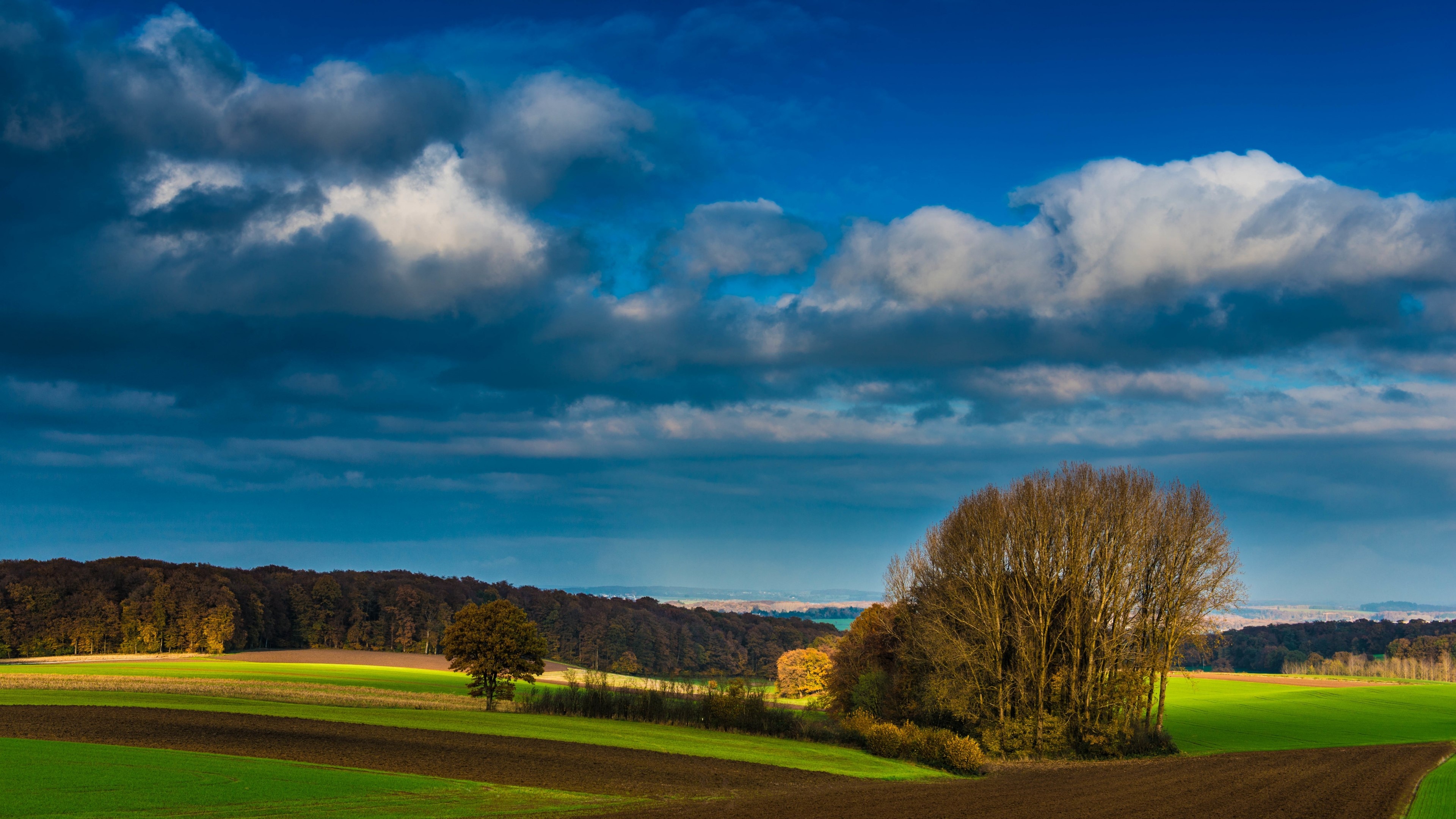 4K Nature Landscape with Clouds and Fields HD Wallpaper