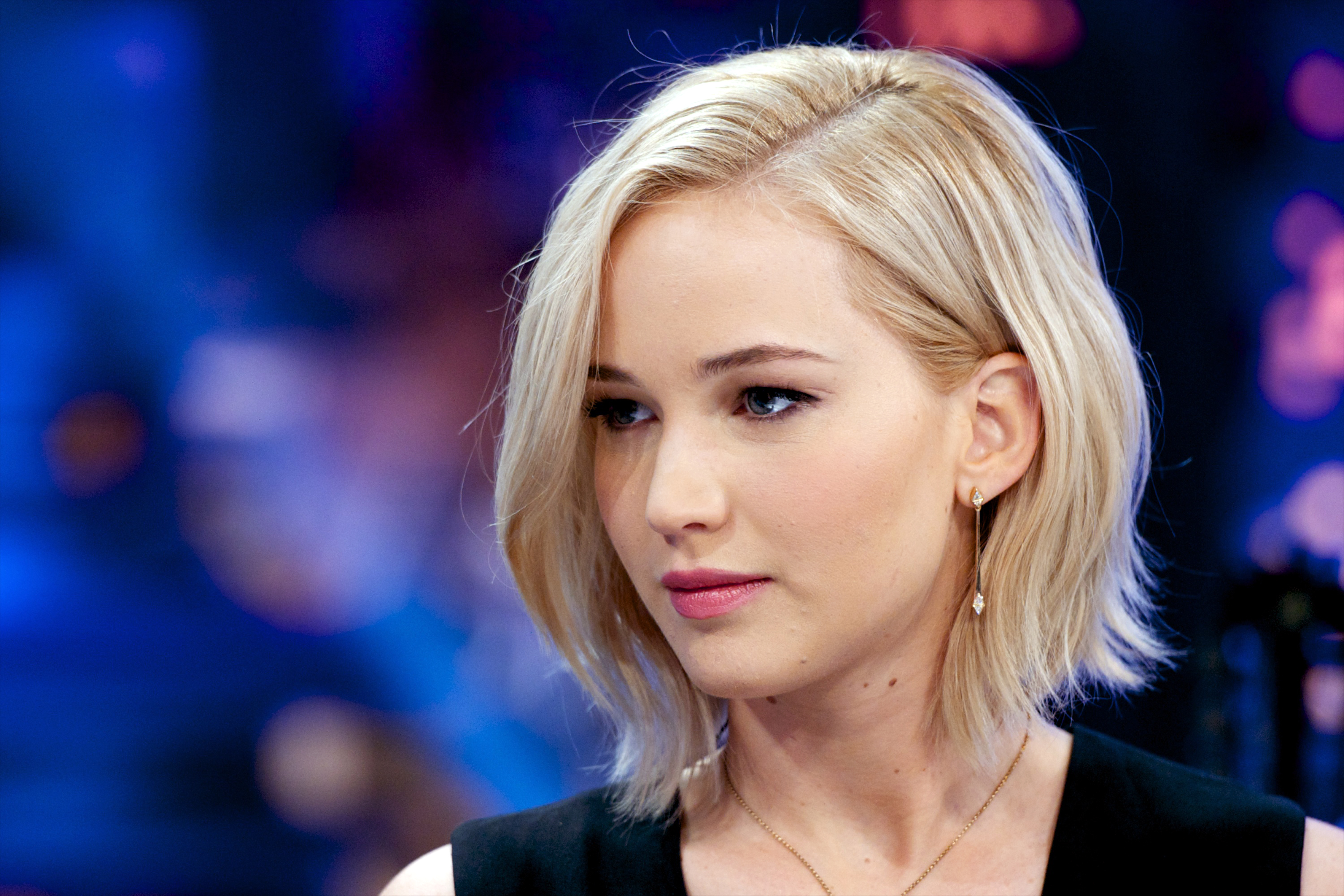 Jennifer Lawrence HD Wallpaper