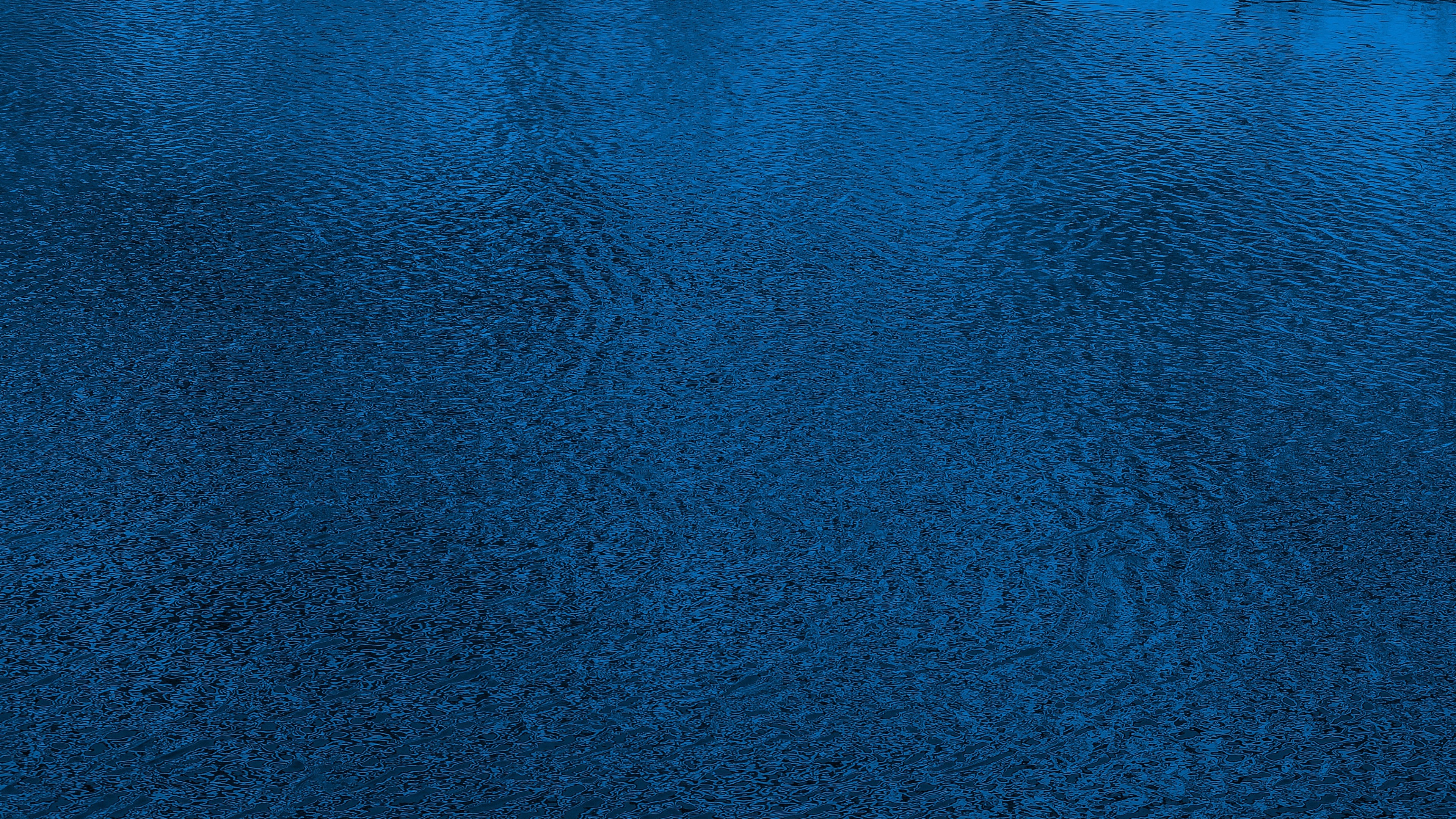 4K Water Surface HD Wallpaper