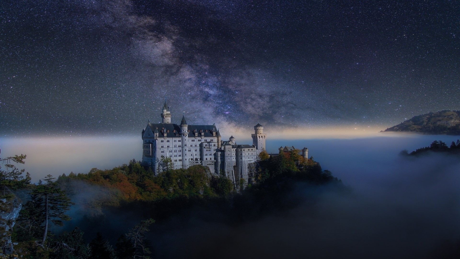 Neuschwanstein Castle under the Milky Way HD Wallpaper