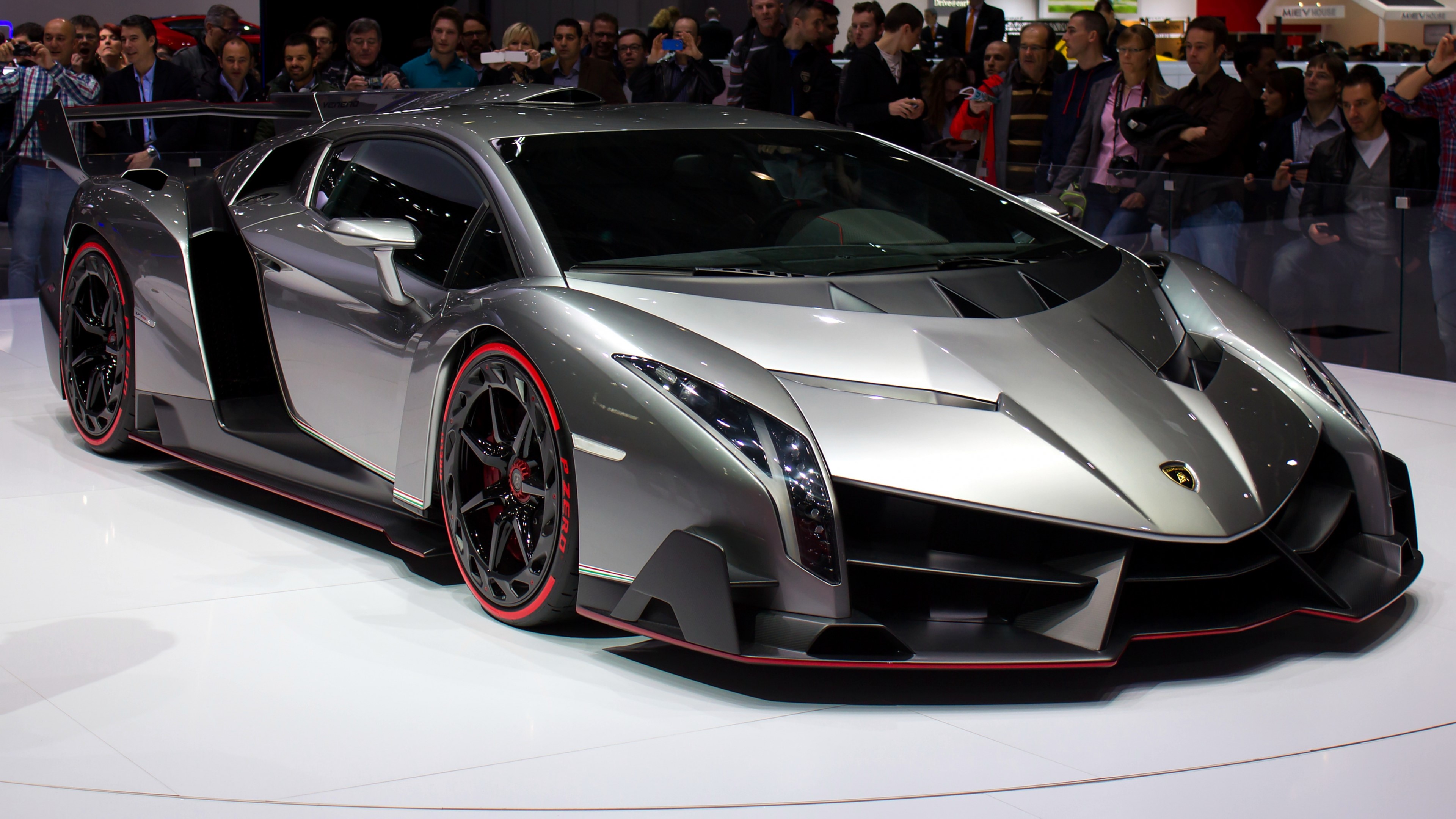 Lamborghini Veneno HD Wallpaper