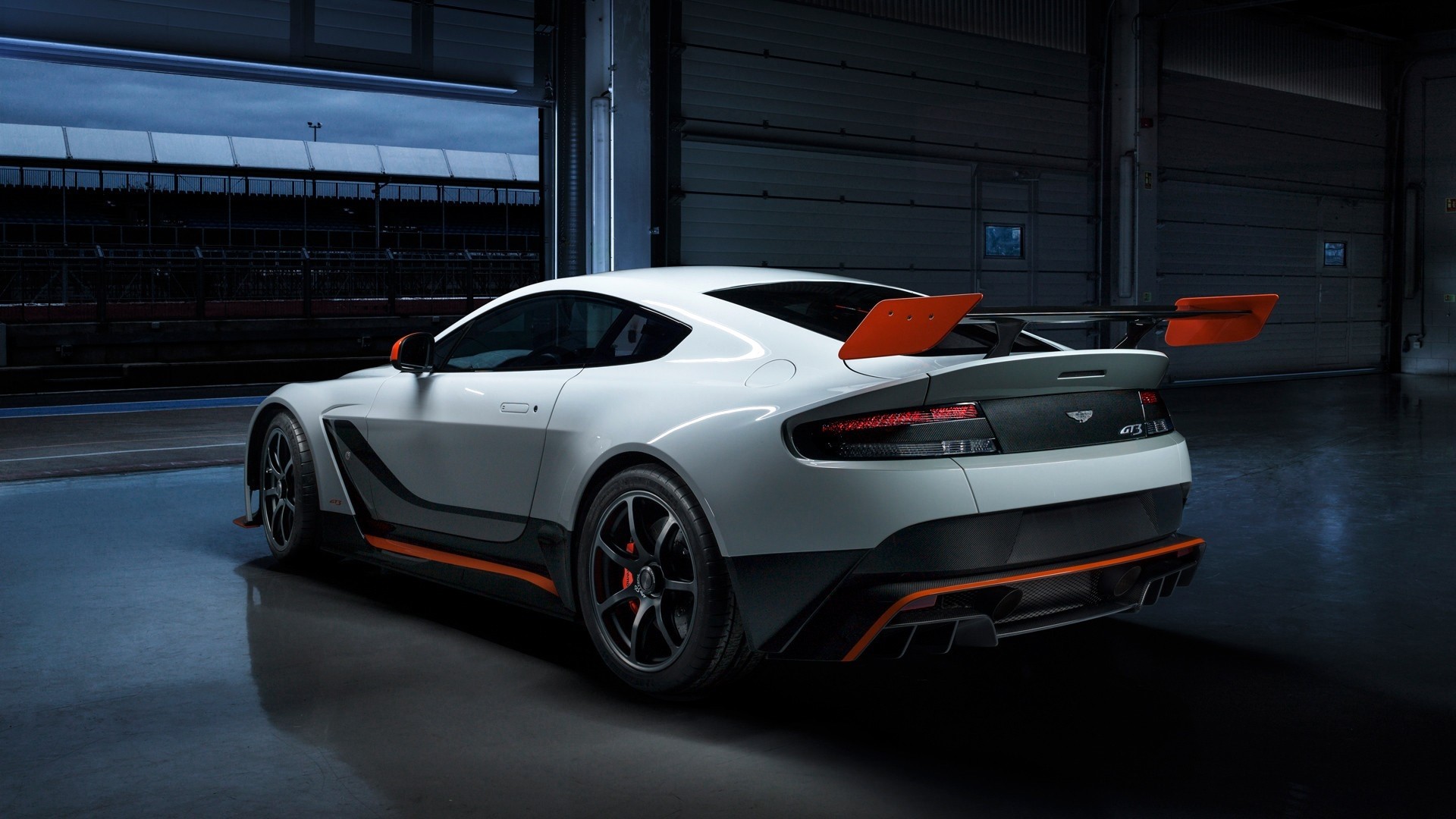 Aston Martin Vantage GT3 race car HD Wallpaper