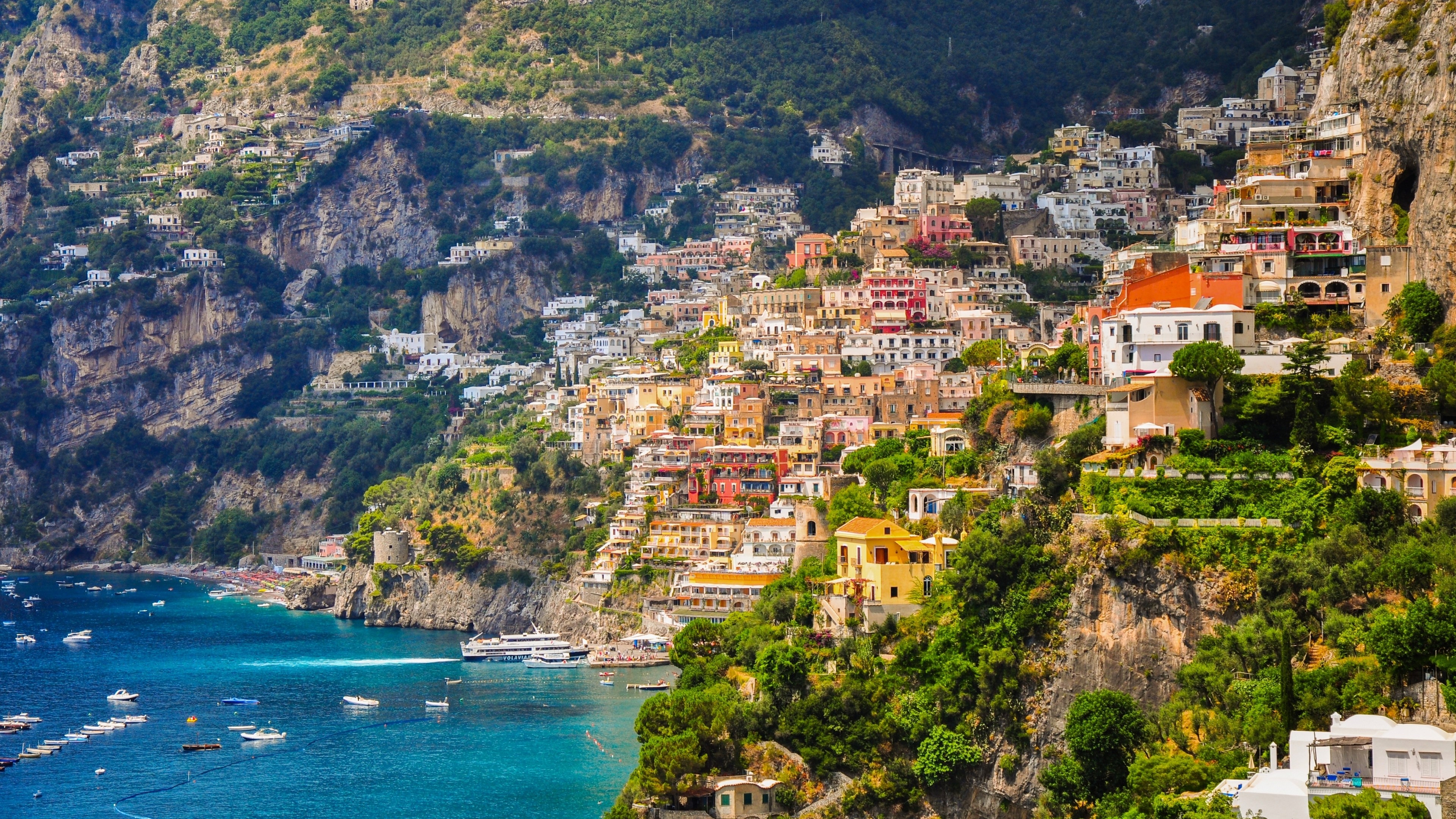 Positano, Italy on the Gulf of Salerno HD Wallpaper
