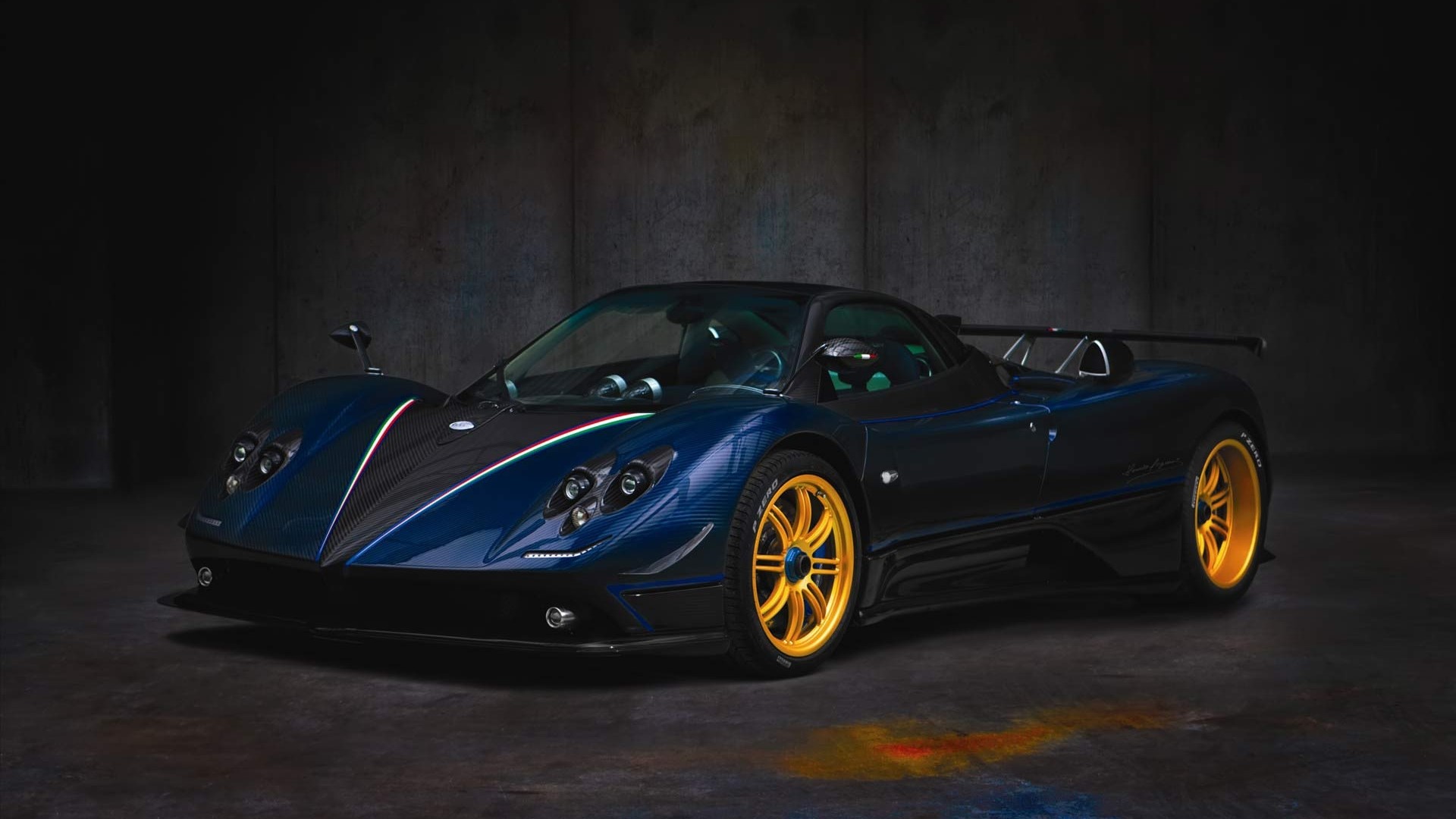 Blue Pagani Zonda Supercar with Gold Wheels HD Wallpaper