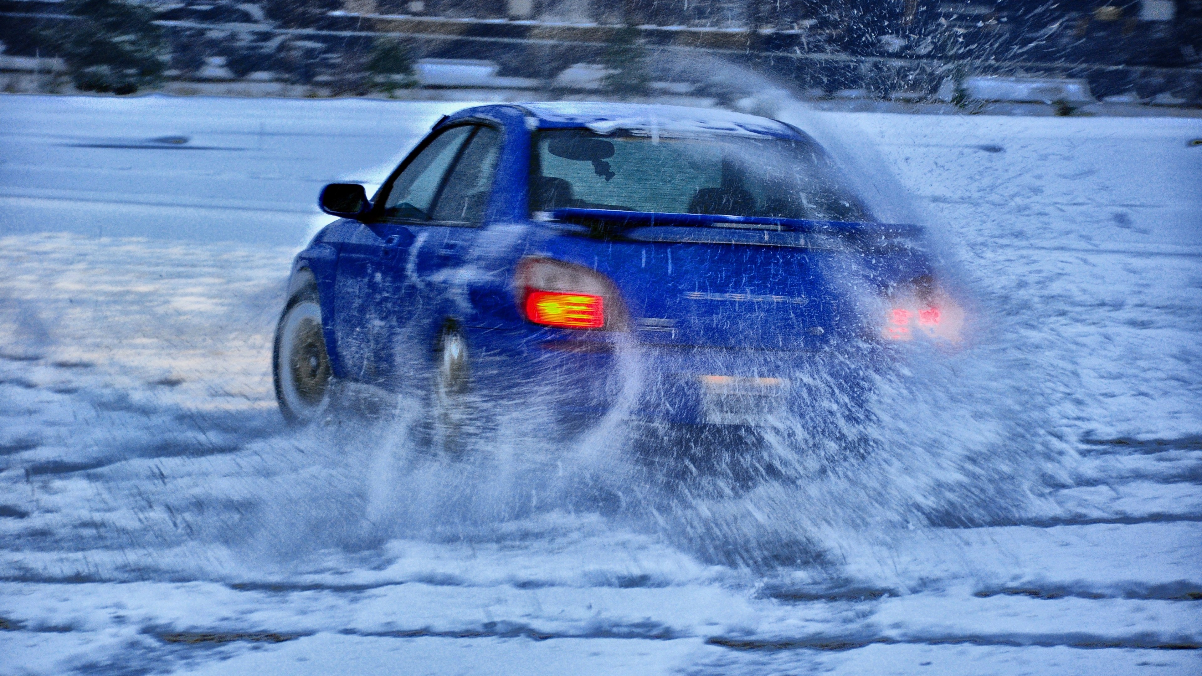4K Subaru WRX drifting in snow HD Wallpaper