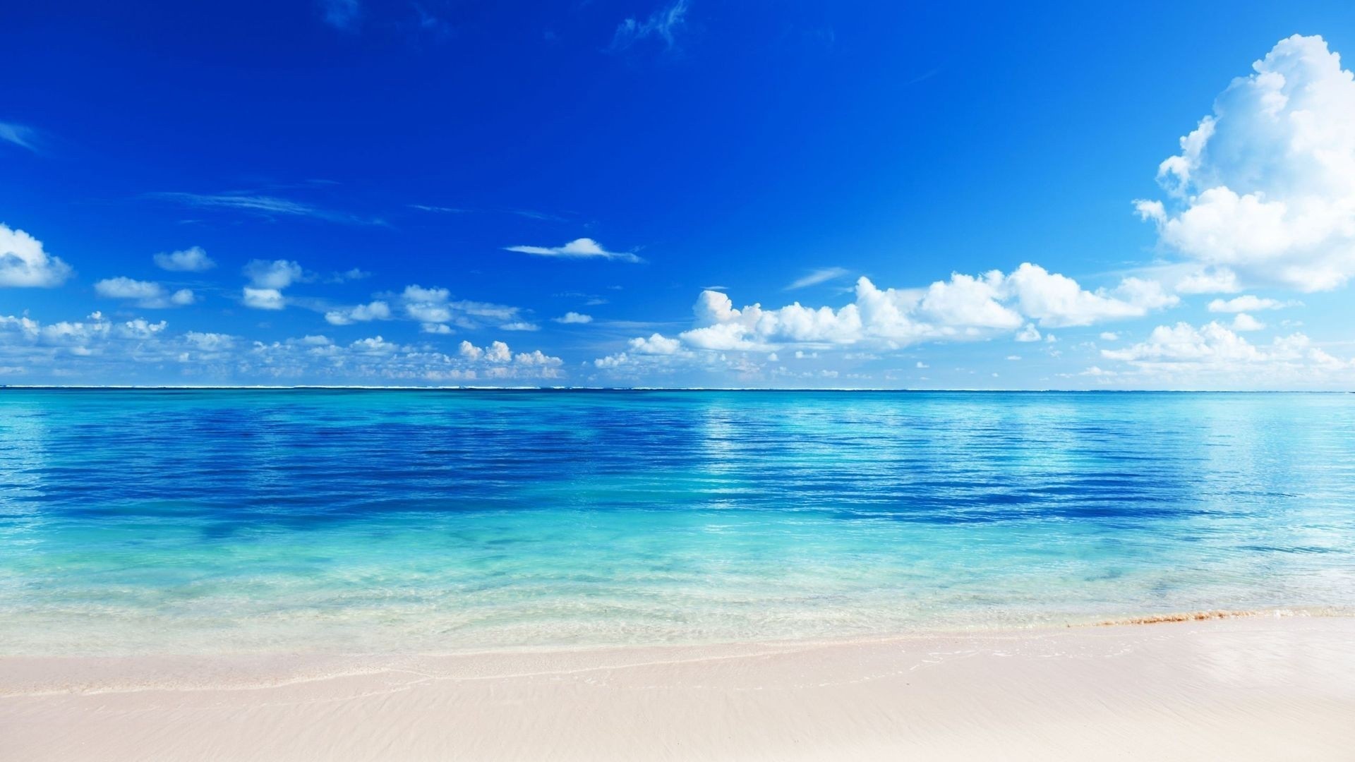 Blue Sea and Sky with Clouds HD Wallpaper