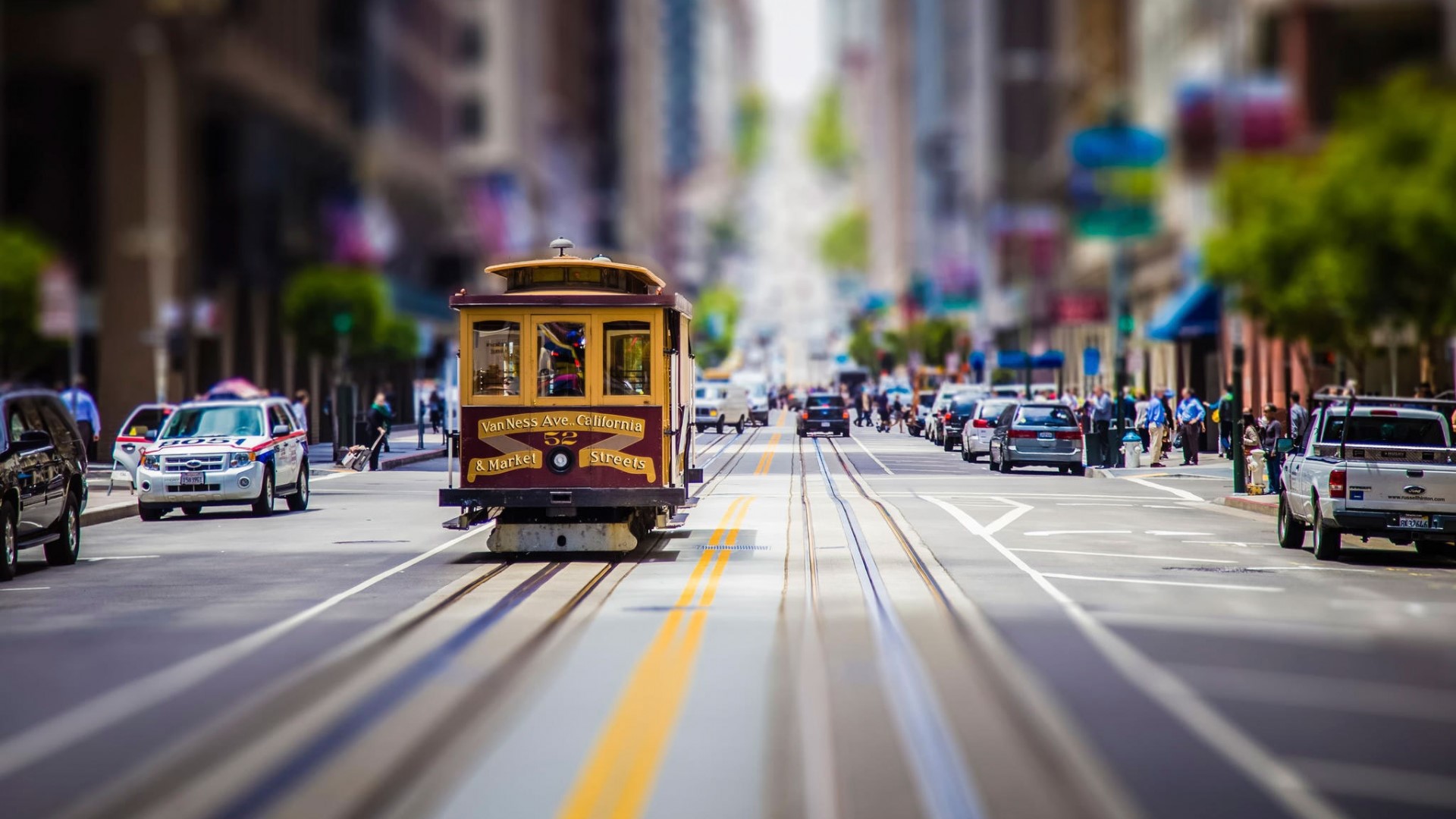 San Francisco Cable Car on Market Street HD Wallpaper