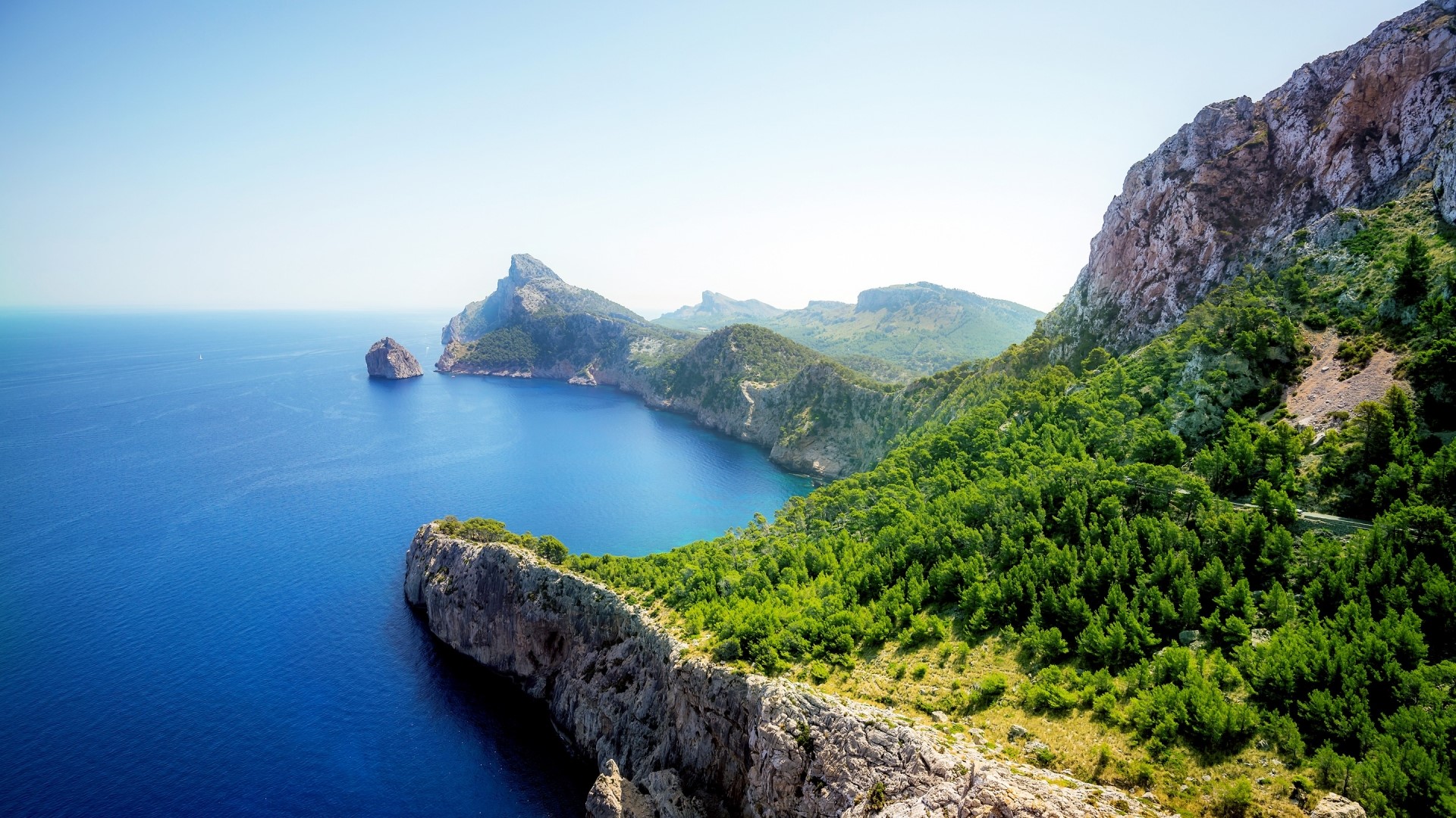 Mountains and Sea Landscape HD Wallpaper