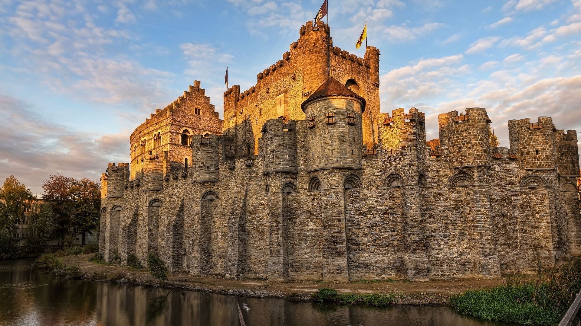 Gravensteen Castle in Ghent, Belgium HD Wallpaper