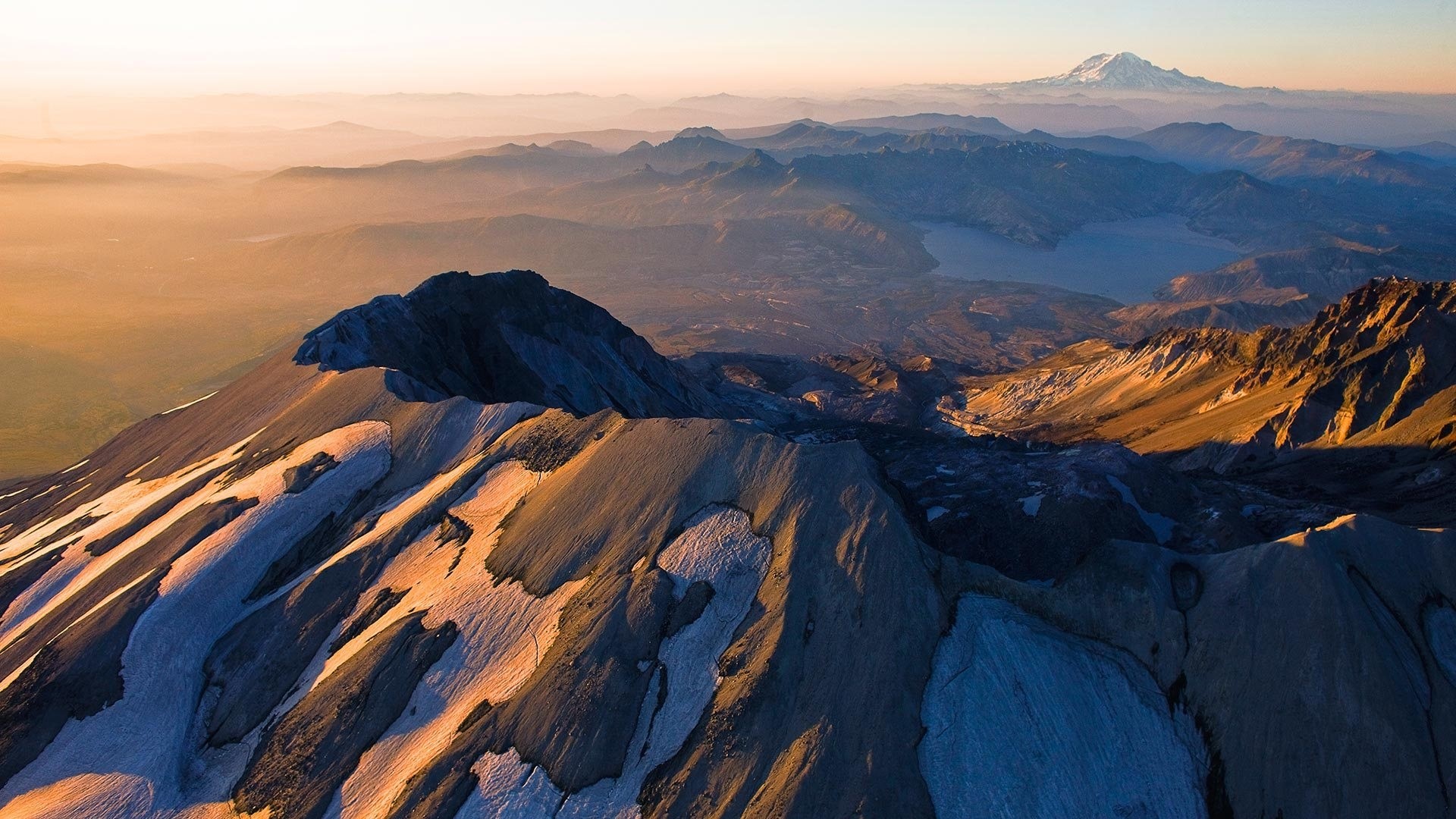 Mount St. Helens National Volcanic Monument HD Wallpaper