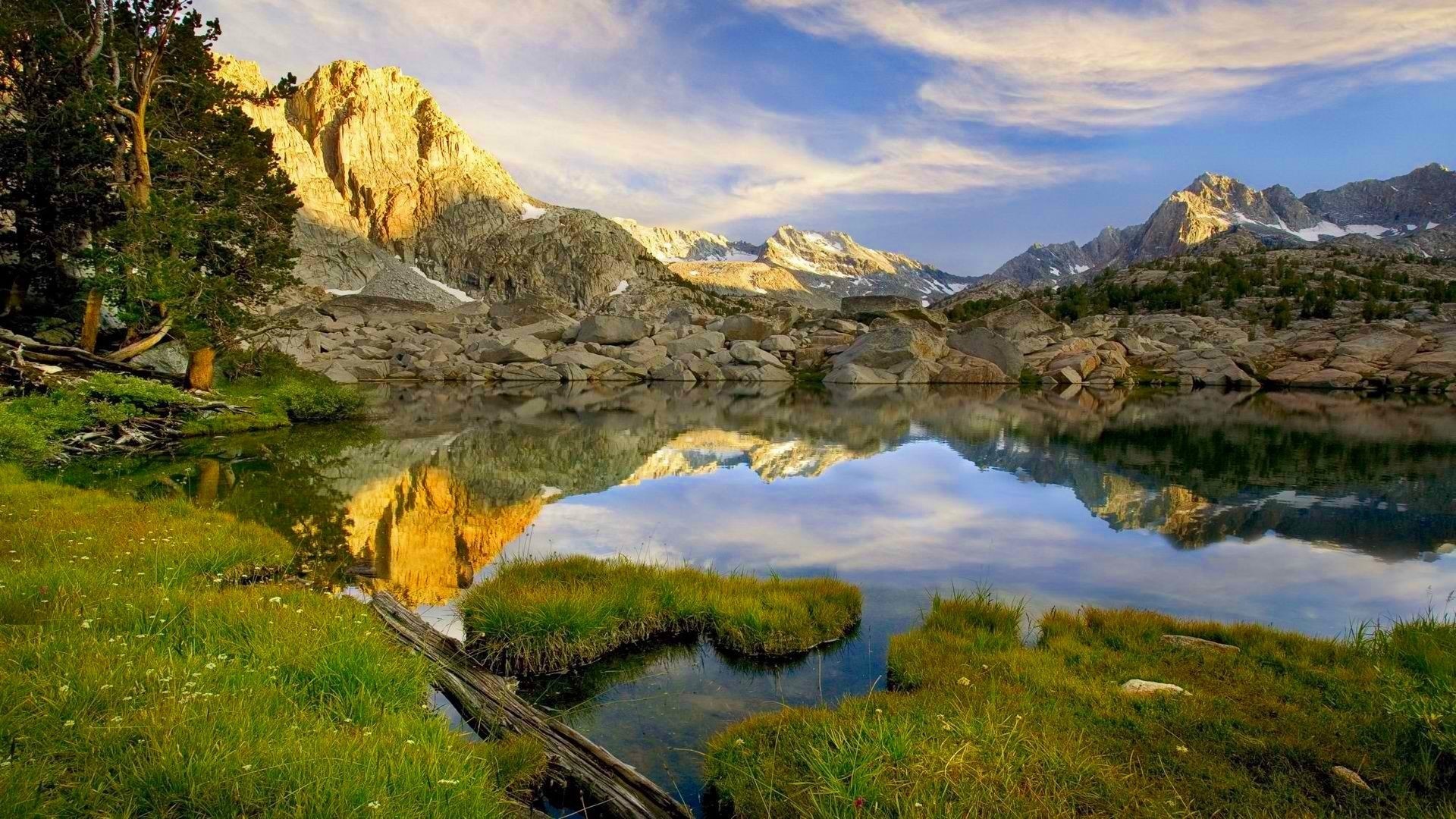 Rugged Mountain Landscape with Lake HD Wallpaper