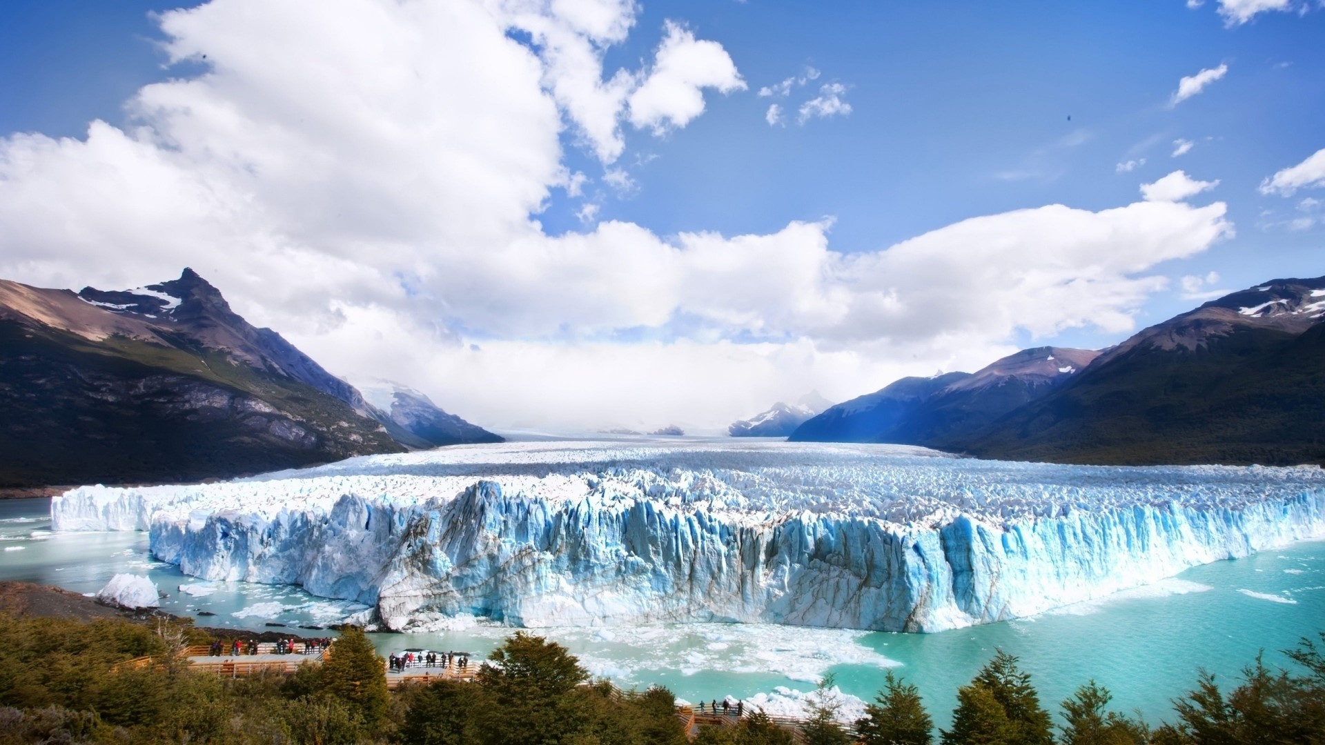 Perito Moreno Glacier, Patagonia, Argentina HD Wallpaper