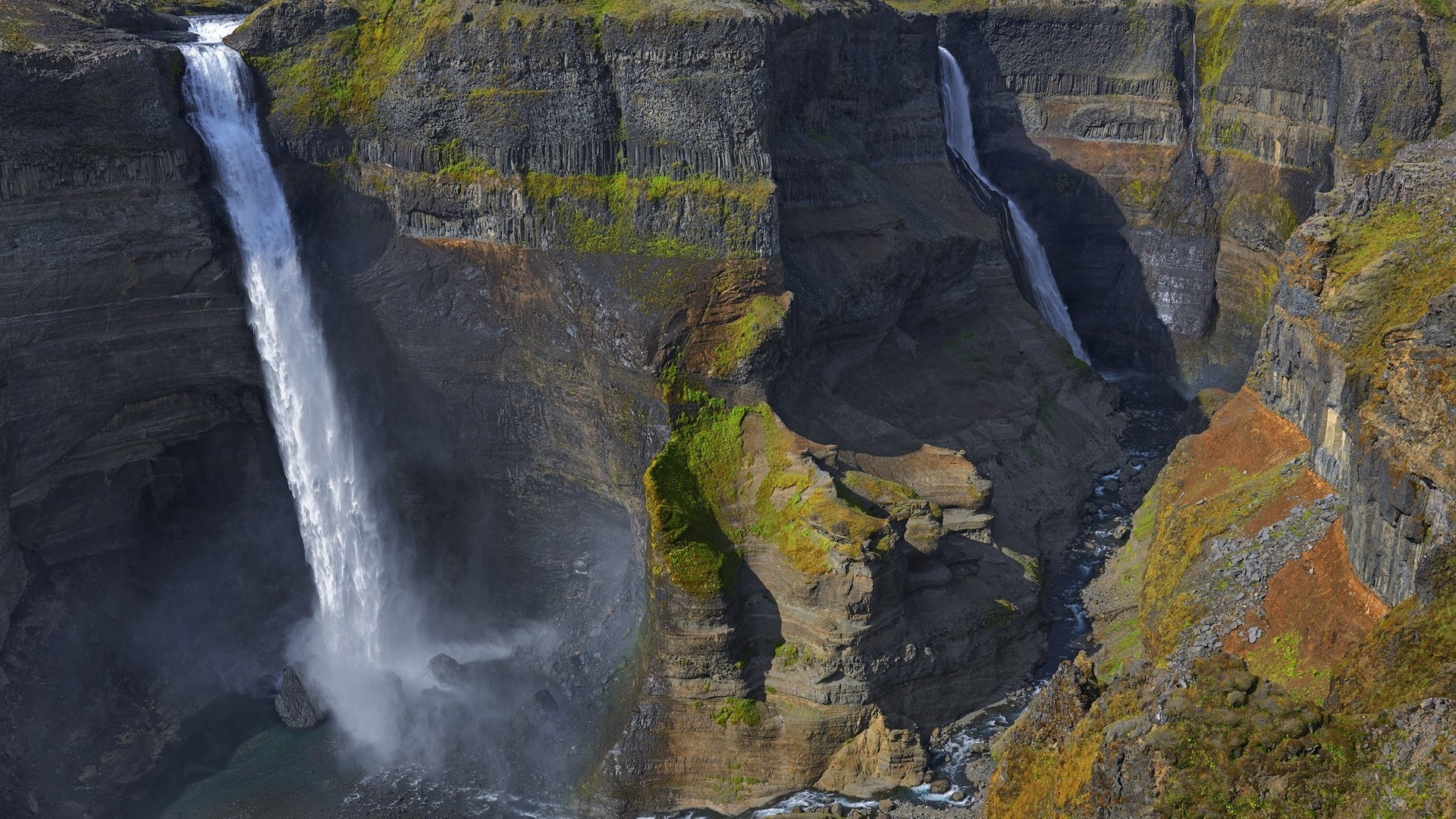 Haifoss Waterfall in Iceland HD Wallpaper