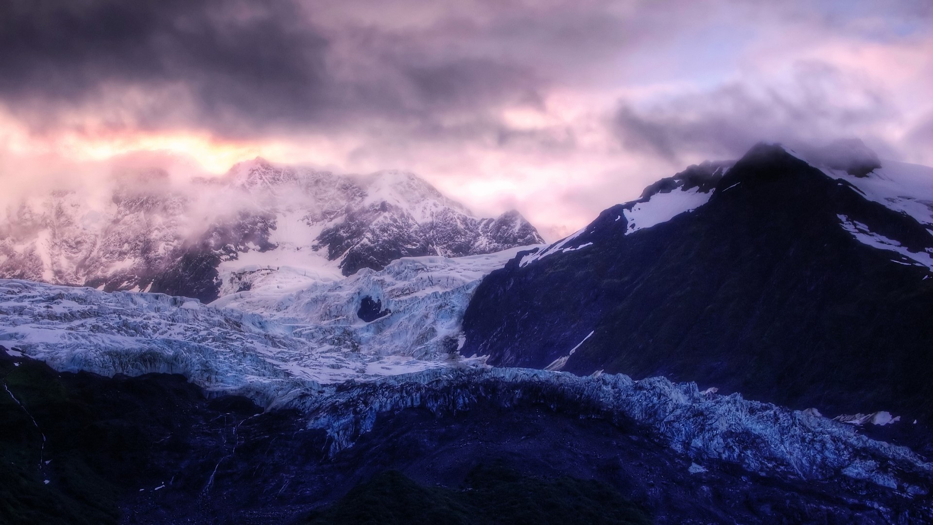 Glacier and mountains at sunrise HD Wallpaper