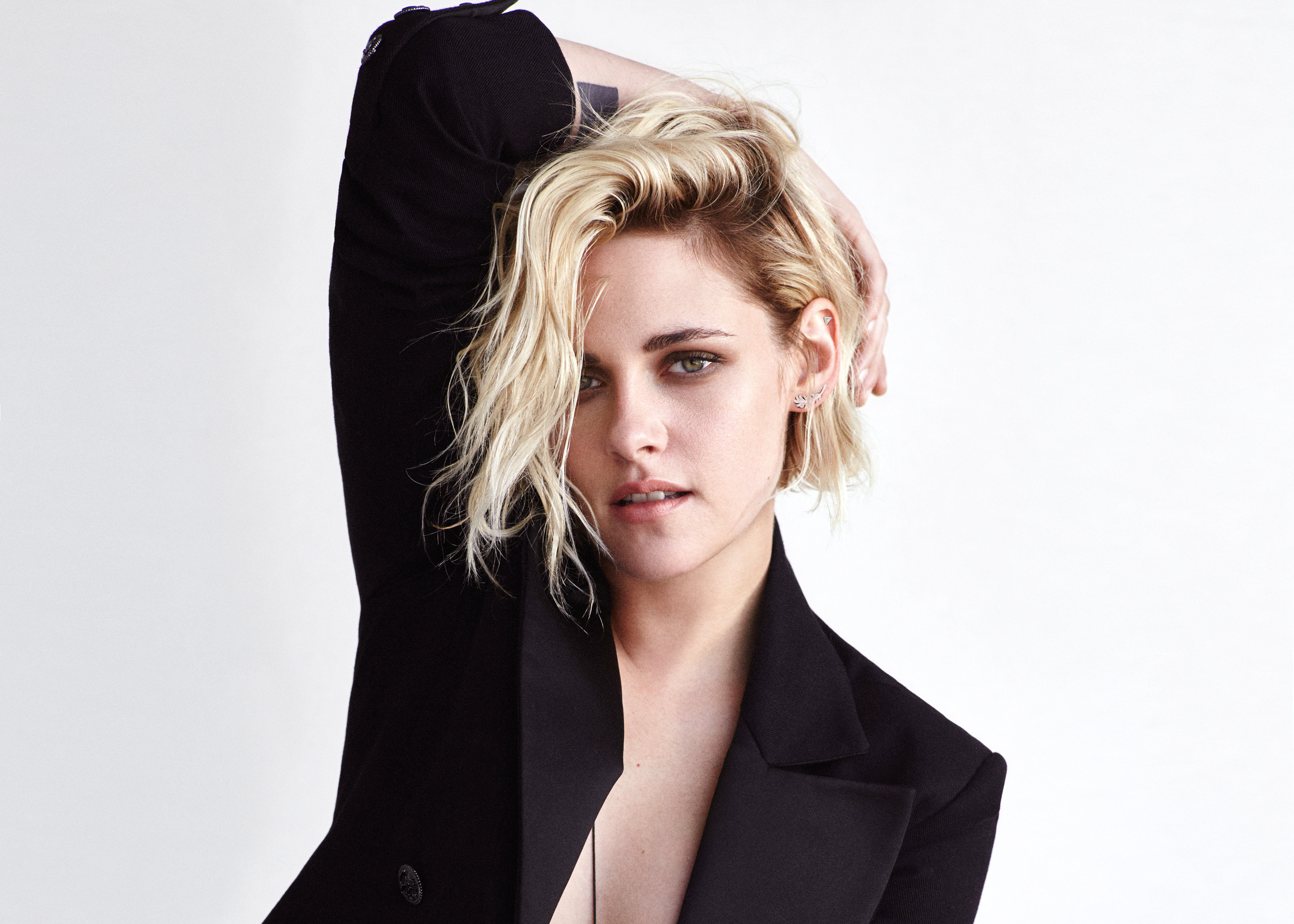 Kristen Stewart HD Wallpaper