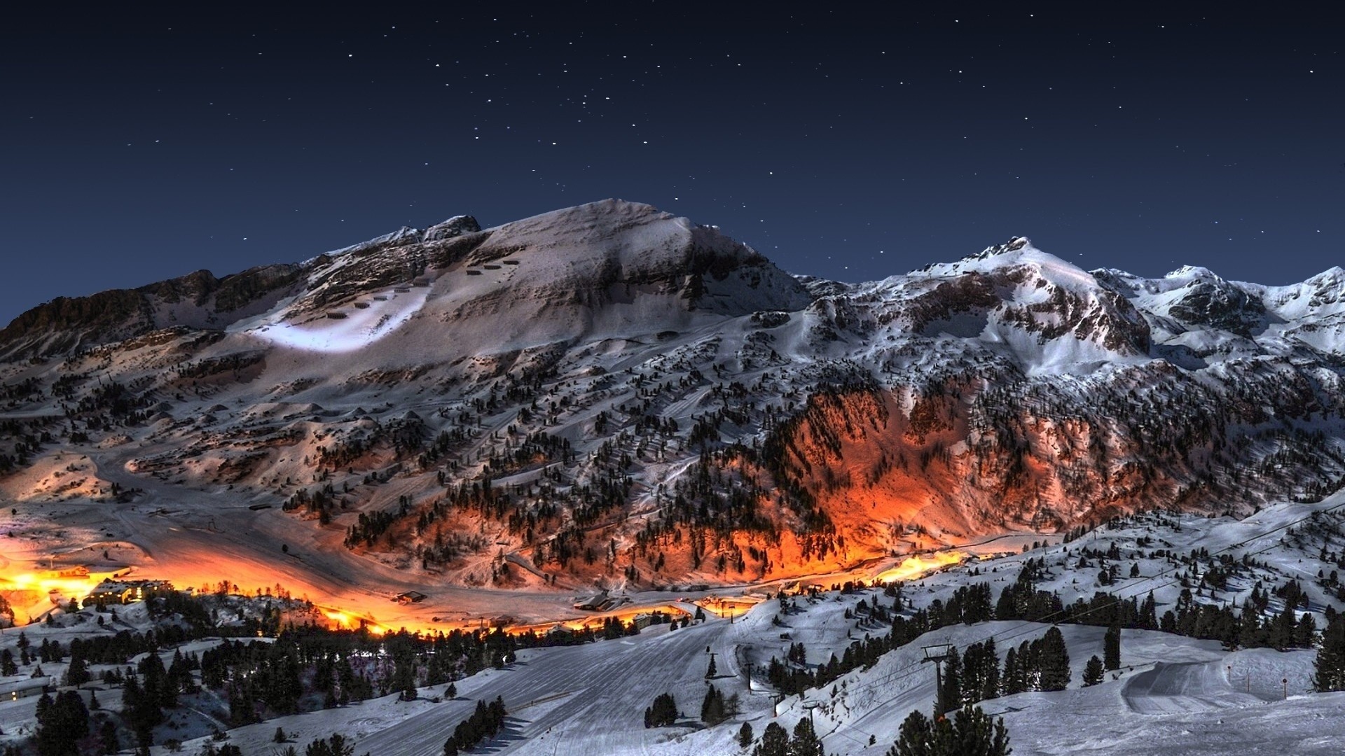 Fire on the Mountain at Night HD Wallpaper